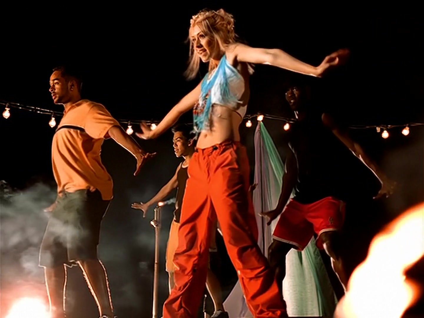 Christina_Aguilera_-_Genie_In_a_Bottle_HD_031.jpg Christina_Aguilera_-_Genie_In_a_Bottle_HD_031.jpg