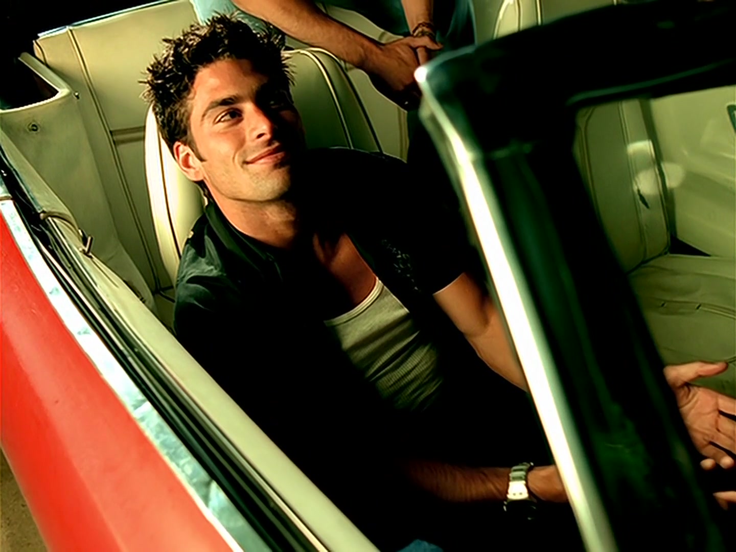 Christina_Aguilera_-_Genie_In_a_Bottle_HD_066.jpg Christina_Aguilera_-_Genie_In_a_Bottle_HD_066.jpg