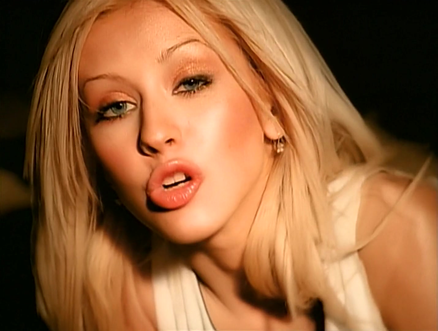 Christina_Aguilera_-_Genio_Atrapado_HD_149.jpg