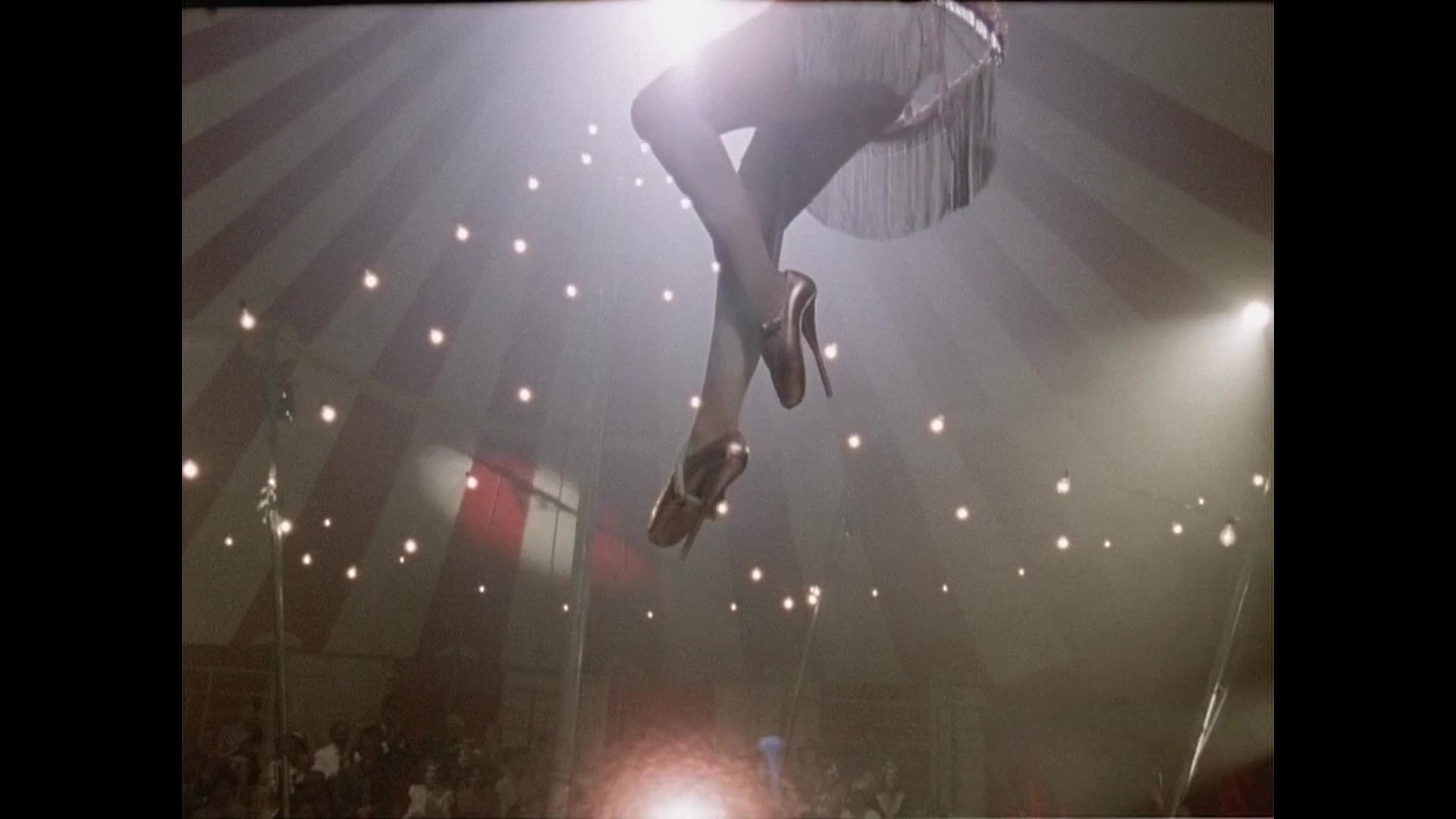 Christina_Aguilera_-_Hurt_HD_047.jpg Christina_Aguilera_-_Hurt_HD_047.jpg