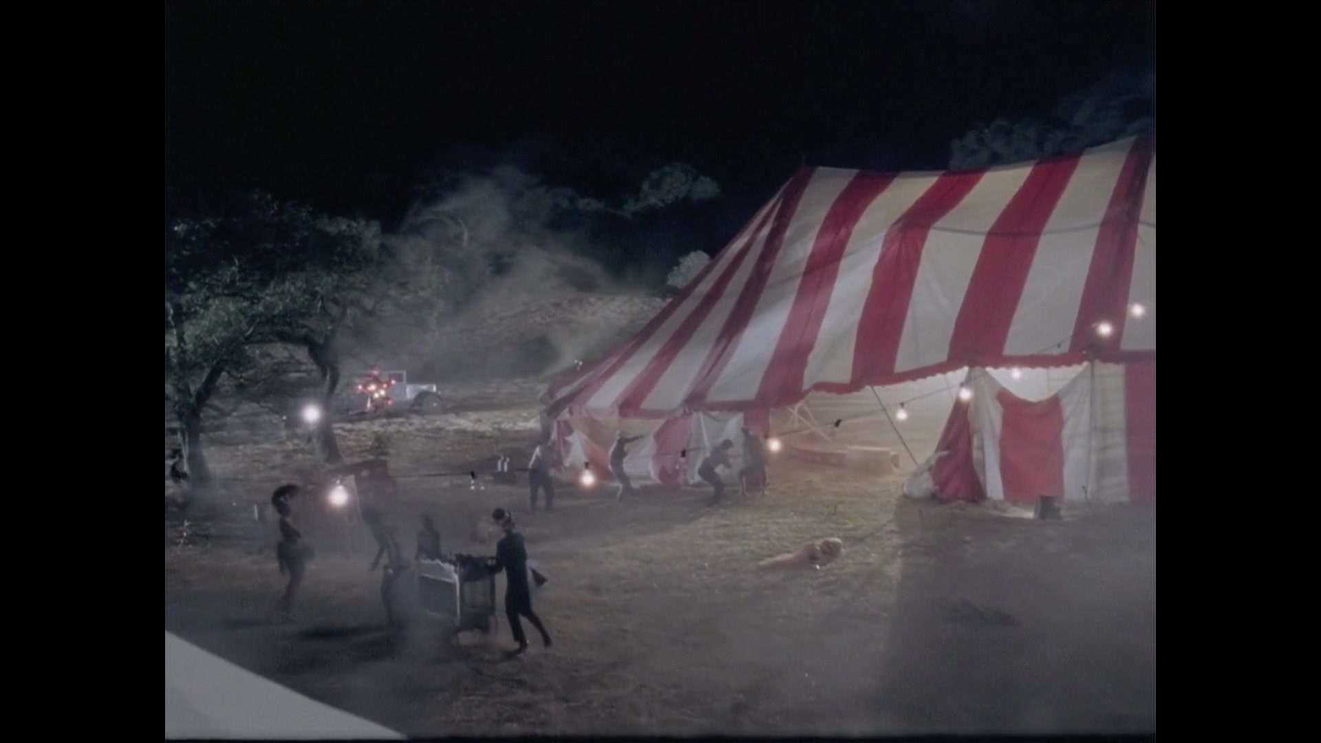 Christina_Aguilera_-_Hurt_HD_131.jpg Christina_Aguilera_-_Hurt_HD_131.jpg