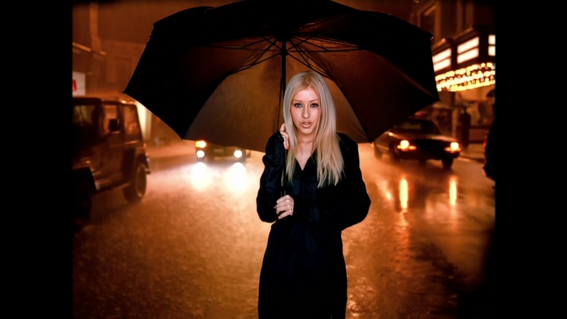 Christina_Aguilera_-_I_Turn_To_You_HD_068.jpg Christina_Aguilera_-_I_Turn_To_You_HD_068.jpg