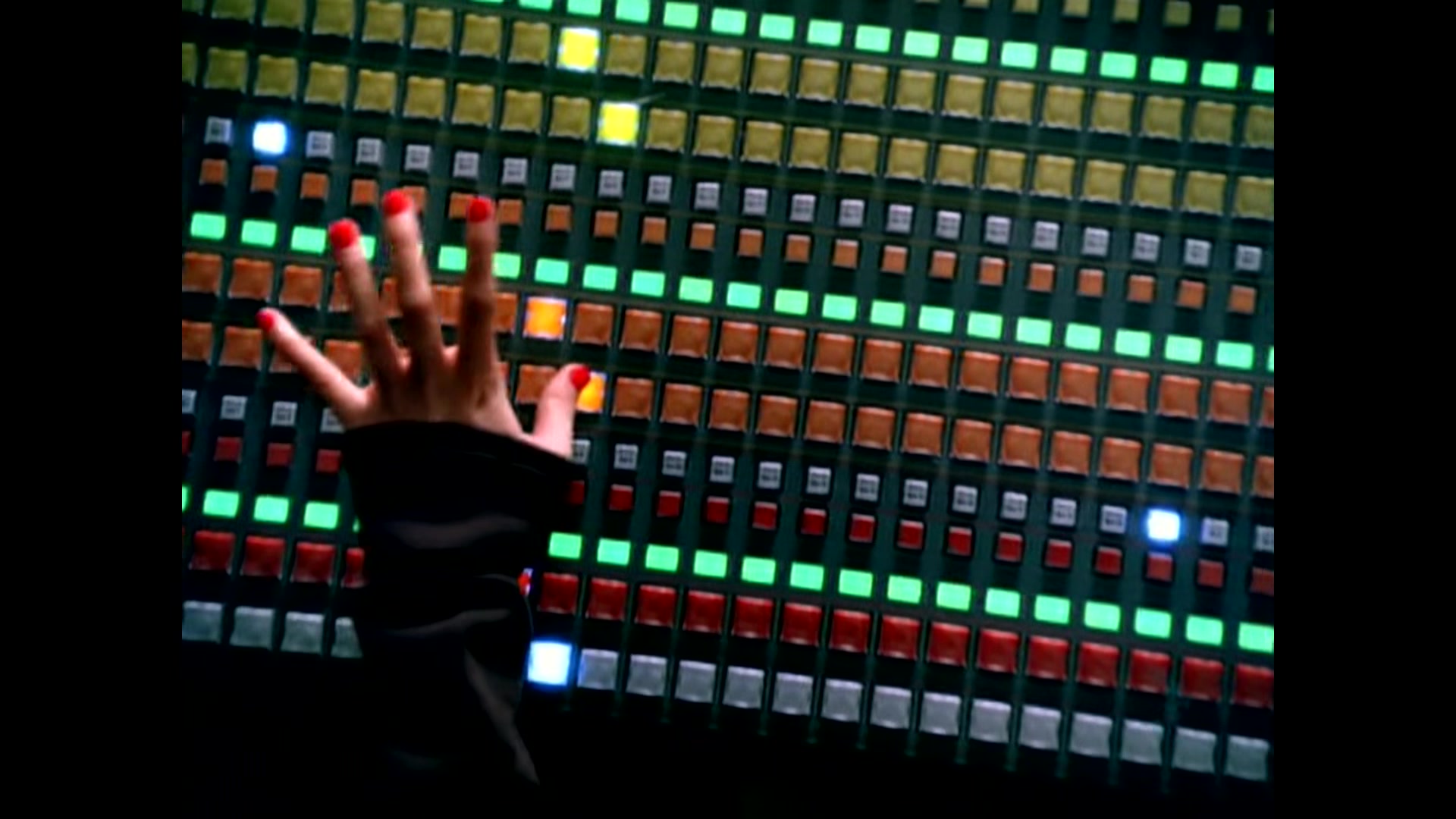 Christina_Aguilera_-_Keeps_Getting_Better_015.jpg Christina_Aguilera_-_Keeps_Getting_Better_015.jpg