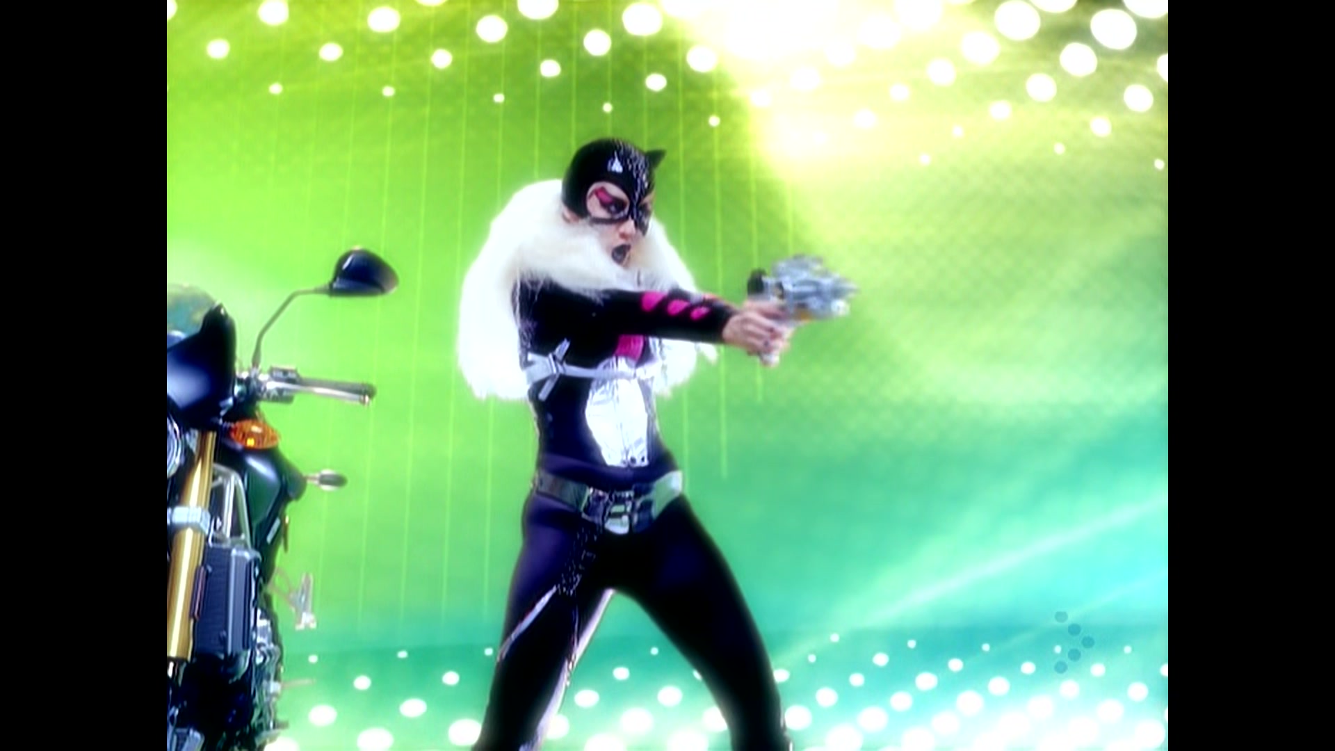 Christina_Aguilera_-_Keeps_Getting_Better_133.jpg Christina_Aguilera_-_Keeps_Getting_Better_133.jpg