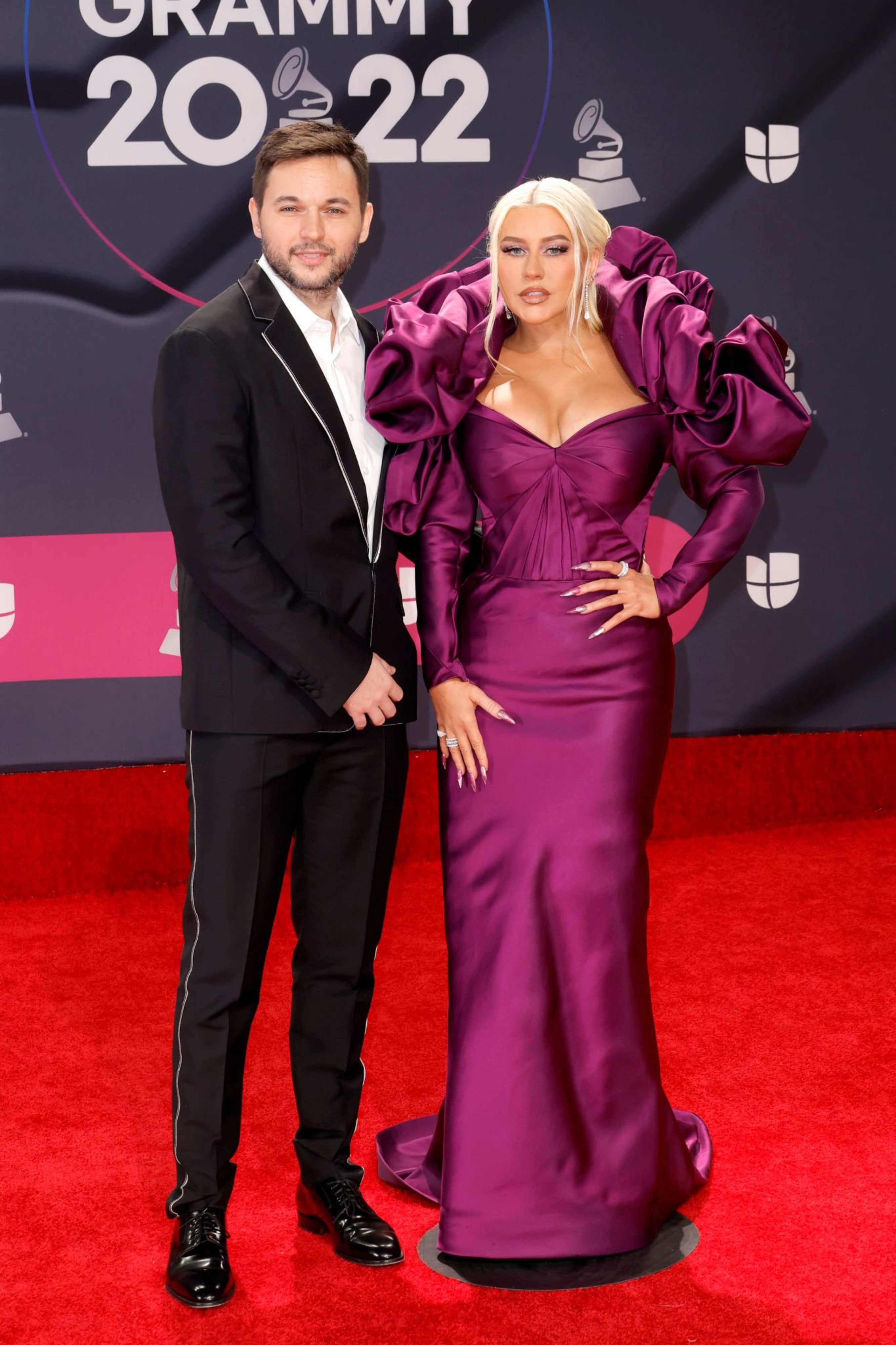 Christina_Aguilera_-_Latin_Grammys_2022_-_Arrivals_-_XtinaDaily_33.jpg Christina_Aguilera_-_Latin_Grammys_2022_-_Arrivals_-_XtinaDaily_33.jpg