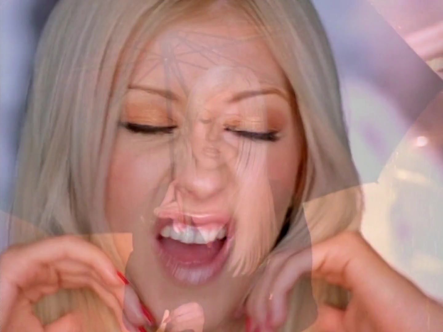 Christina_Aguilera_-_Por_Siempre_Tu_073.jpg Christina_Aguilera_-_Por_Siempre_Tu_073.jpg