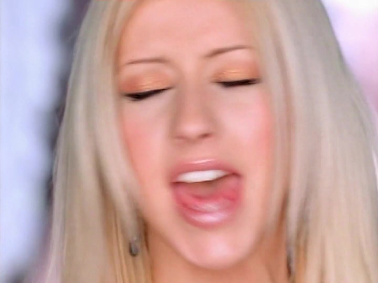 Christina_Aguilera_-_Por_Siempre_Tu_188.jpg