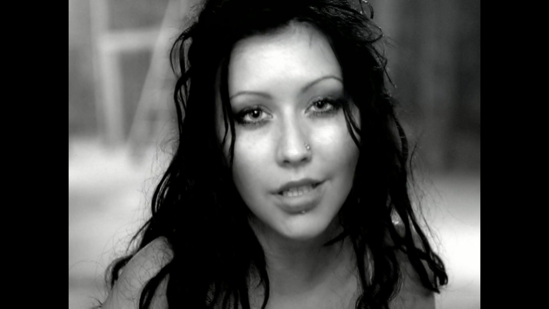 Christina_Aguilera_-_The_Voice_Within_5BVEVO_HD_1080p5D_023.jpg