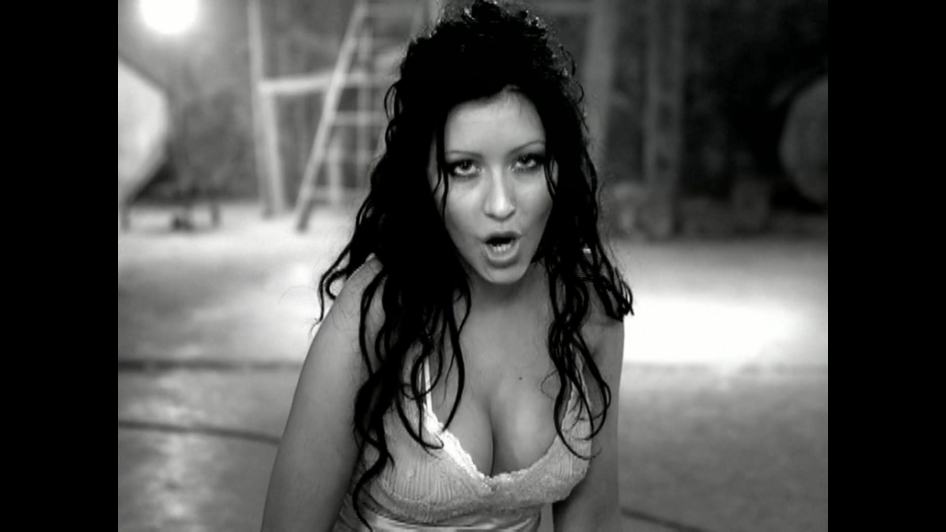 Christina_Aguilera_-_The_Voice_Within_5BVEVO_HD_1080p5D_027.jpg