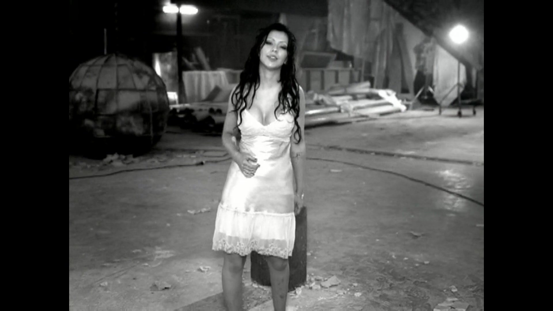 Christina_Aguilera_-_The_Voice_Within_5BVEVO_HD_1080p5D_056.jpg Christina_Aguilera_-_The_Voice_Within_5BVEVO_HD_1080p5D_056.jpg