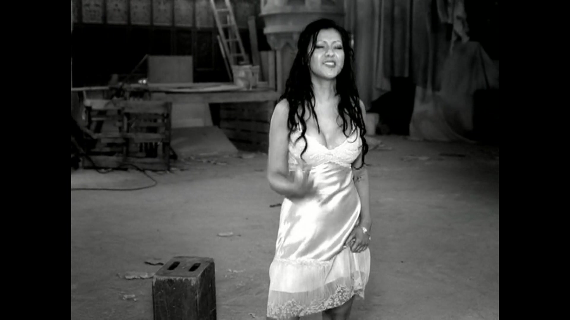 Christina_Aguilera_-_The_Voice_Within_5BVEVO_HD_1080p5D_084.jpg Christina_Aguilera_-_The_Voice_Within_5BVEVO_HD_1080p5D_084.jpg