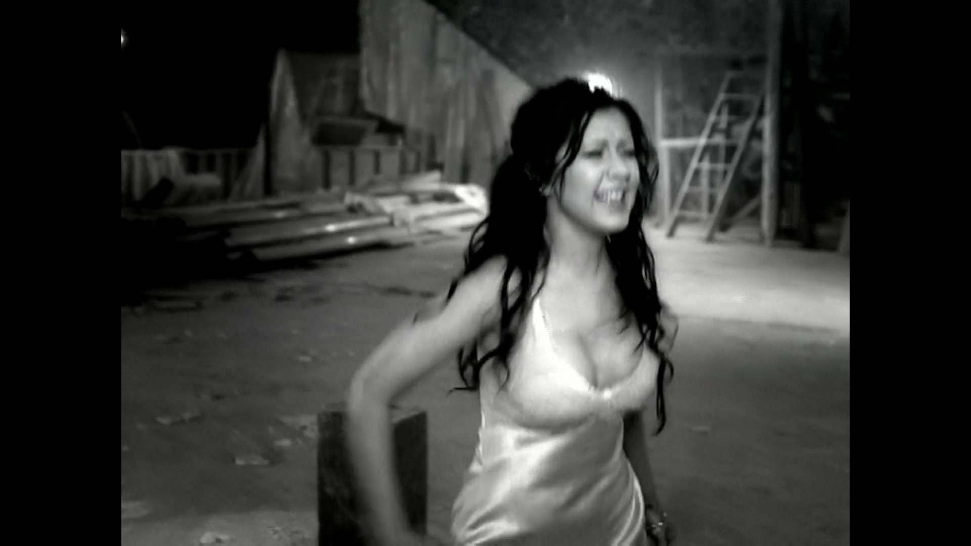 Christina_Aguilera_-_The_Voice_Within_5BVEVO_HD_1080p5D_093.jpg Christina_Aguilera_-_The_Voice_Within_5BVEVO_HD_1080p5D_093.jpg