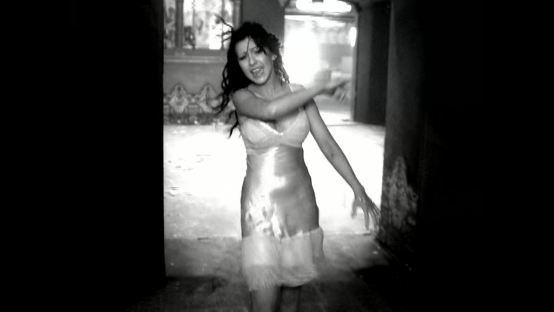 Christina_Aguilera_-_The_Voice_Within_5BVEVO_HD_1080p5D_100.jpg Christina_Aguilera_-_The_Voice_Within_5BVEVO_HD_1080p5D_100.jpg