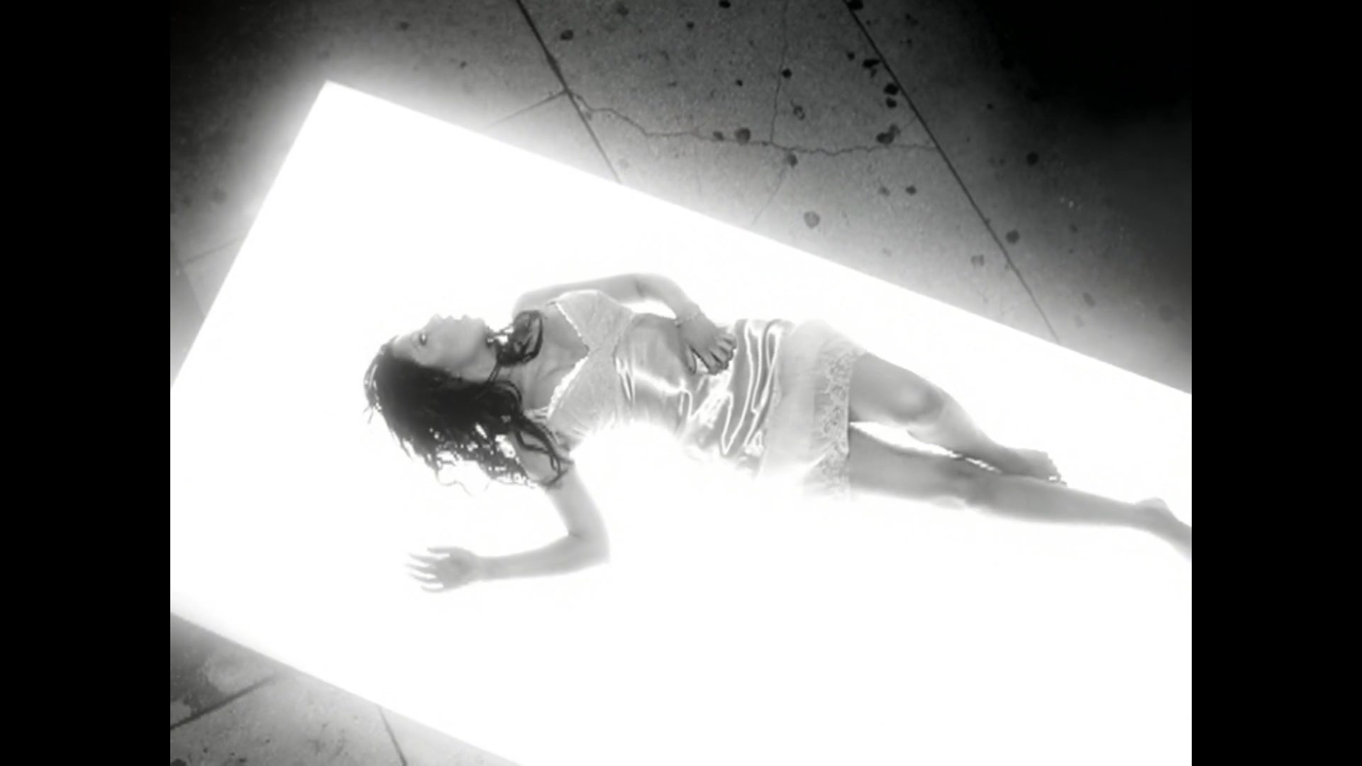 Christina_Aguilera_-_The_Voice_Within_5BVEVO_HD_1080p5D_127.jpg Christina_Aguilera_-_The_Voice_Within_5BVEVO_HD_1080p5D_127.jpg