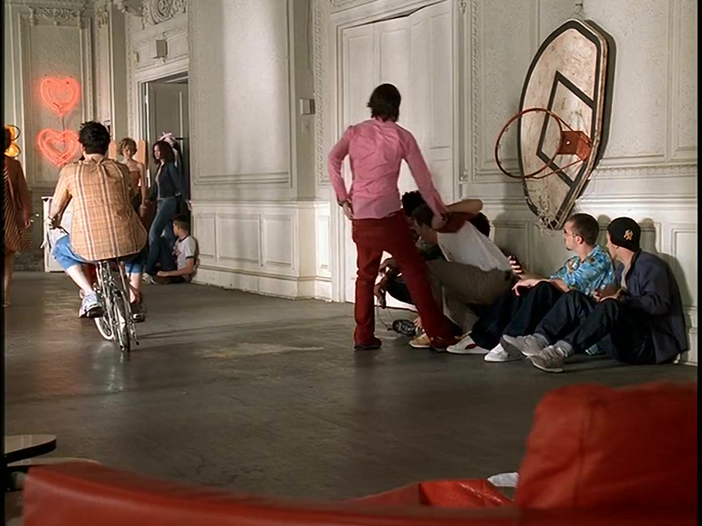 Christina_Aguilera_-_What_a_Girls_Wants_HD_010.jpg Christina_Aguilera_-_What_a_Girls_Wants_HD_010.jpg