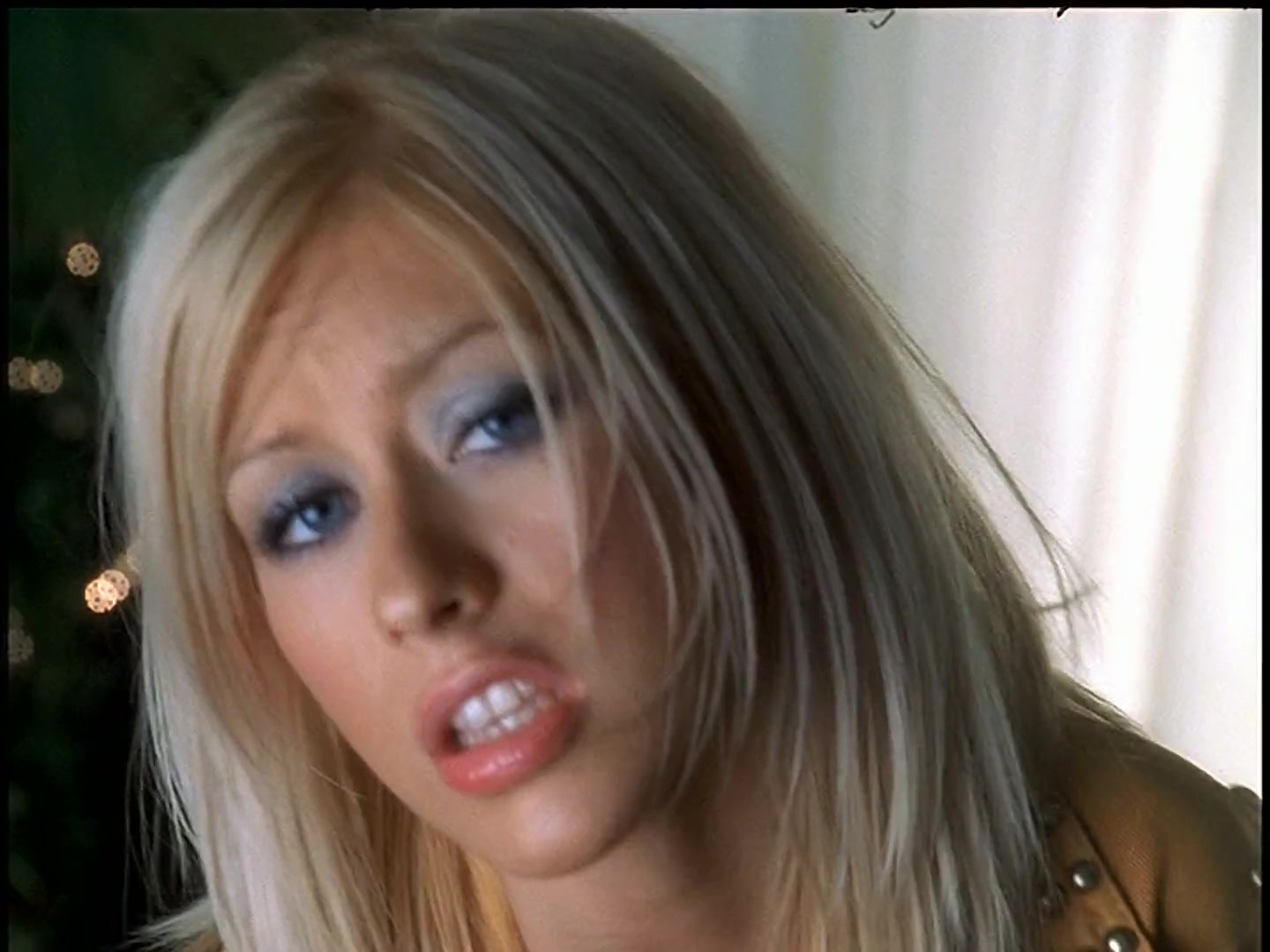 Christina_Aguilera_-_What_a_Girls_Wants_HD_046.jpg