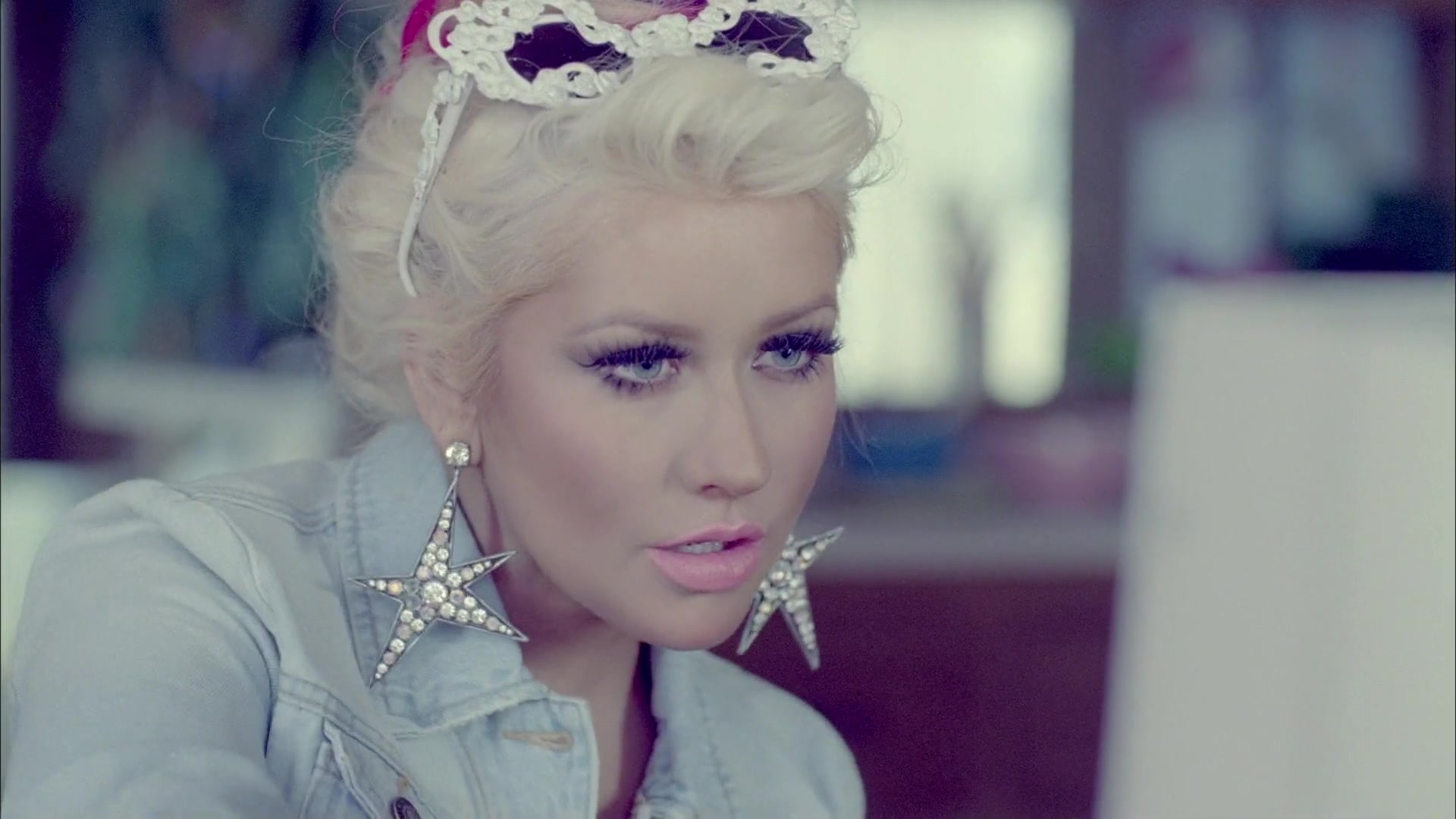 Christina_Aguilera_-_Your_Body_008.jpg Christina_Aguilera_-_Your_Body_008.jpg
