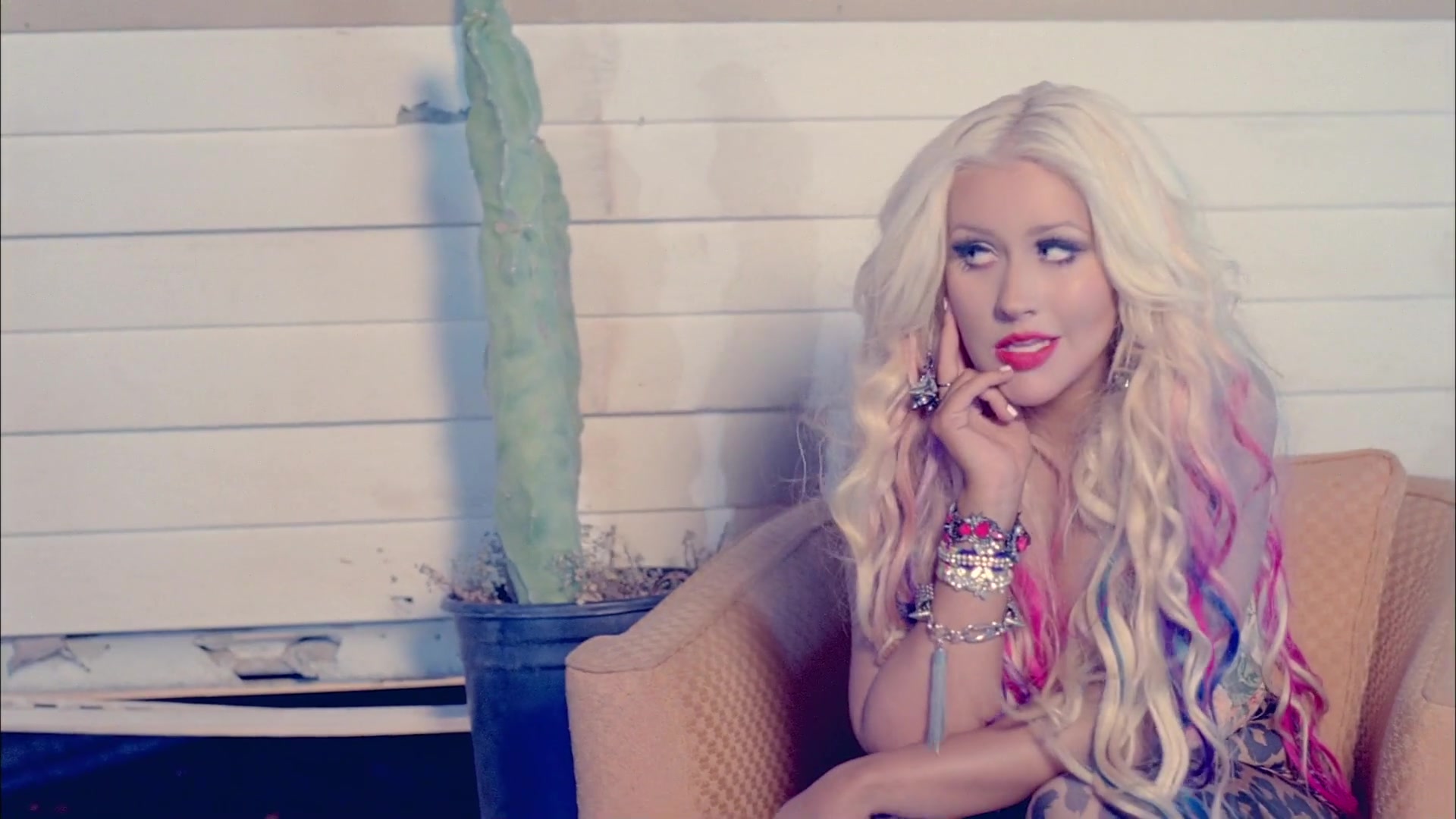 Christina_Aguilera_-_Your_Body_045.jpg Christina_Aguilera_-_Your_Body_045.jpg