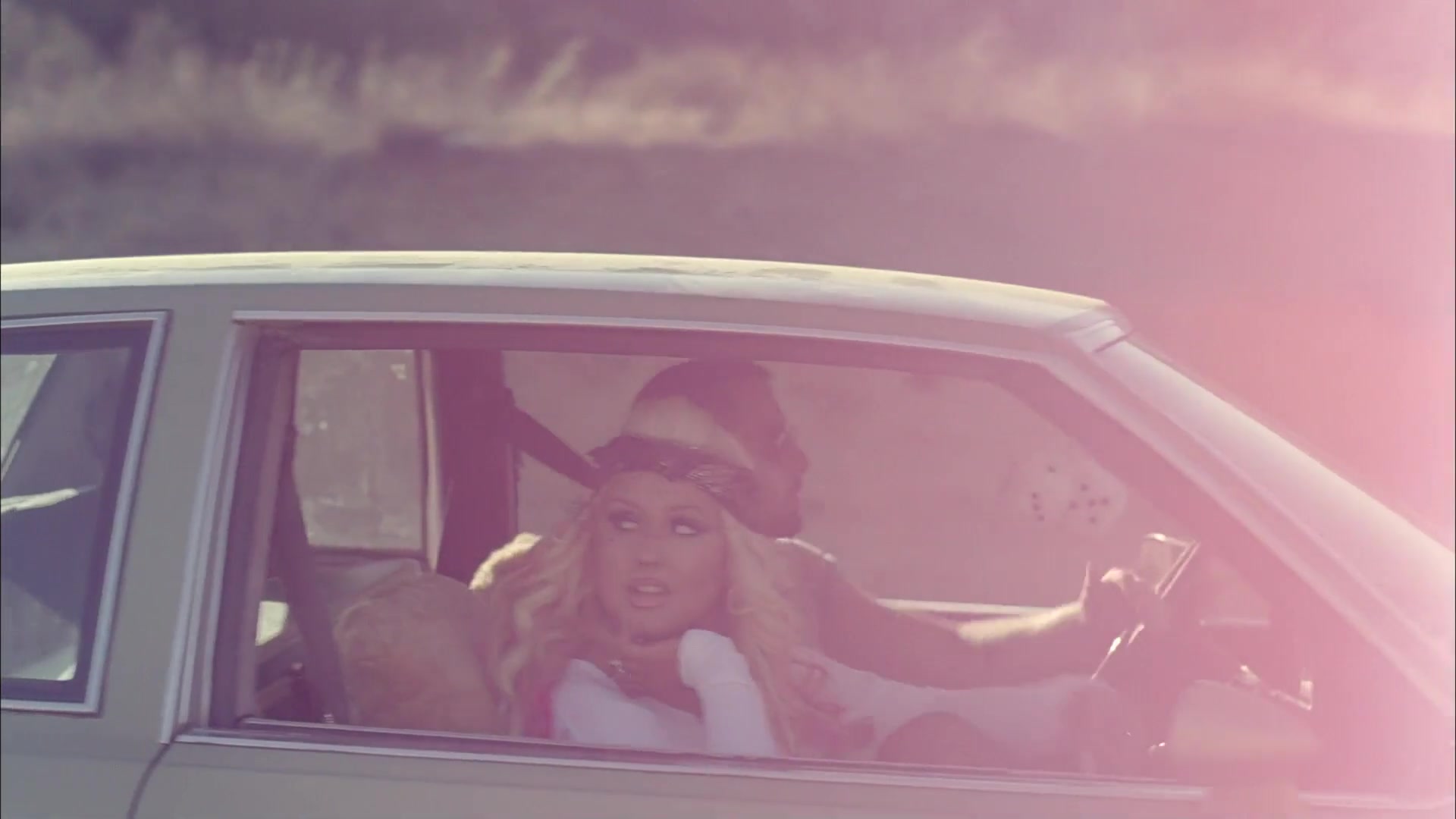 Christina_Aguilera_-_Your_Body_053.jpg Christina_Aguilera_-_Your_Body_053.jpg