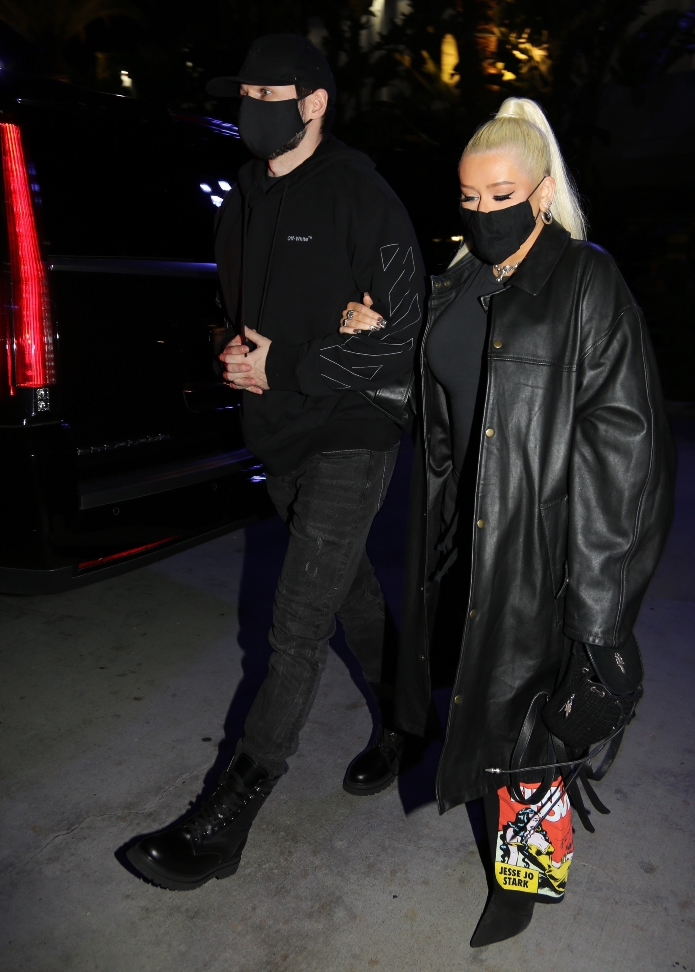 Christina_Aguilera_21.jpg Christina_Aguilera_21.jpg