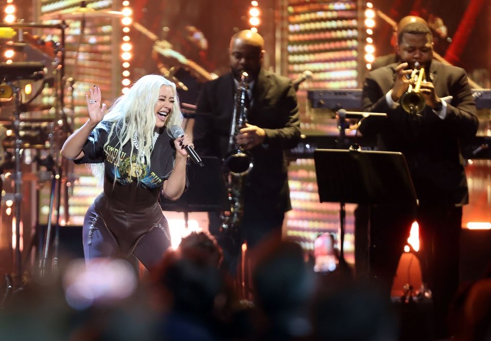Christina_Aguilera_36th_Annual_Rock___Roll_Hall_Of_Fame_Induction_Ceremony_xtinadaily_0045.jpg Christina_Aguilera_36th_Annual_Rock___Roll_Hall_Of_Fame_Induction_Ceremony_xtinadaily_0045.jpg