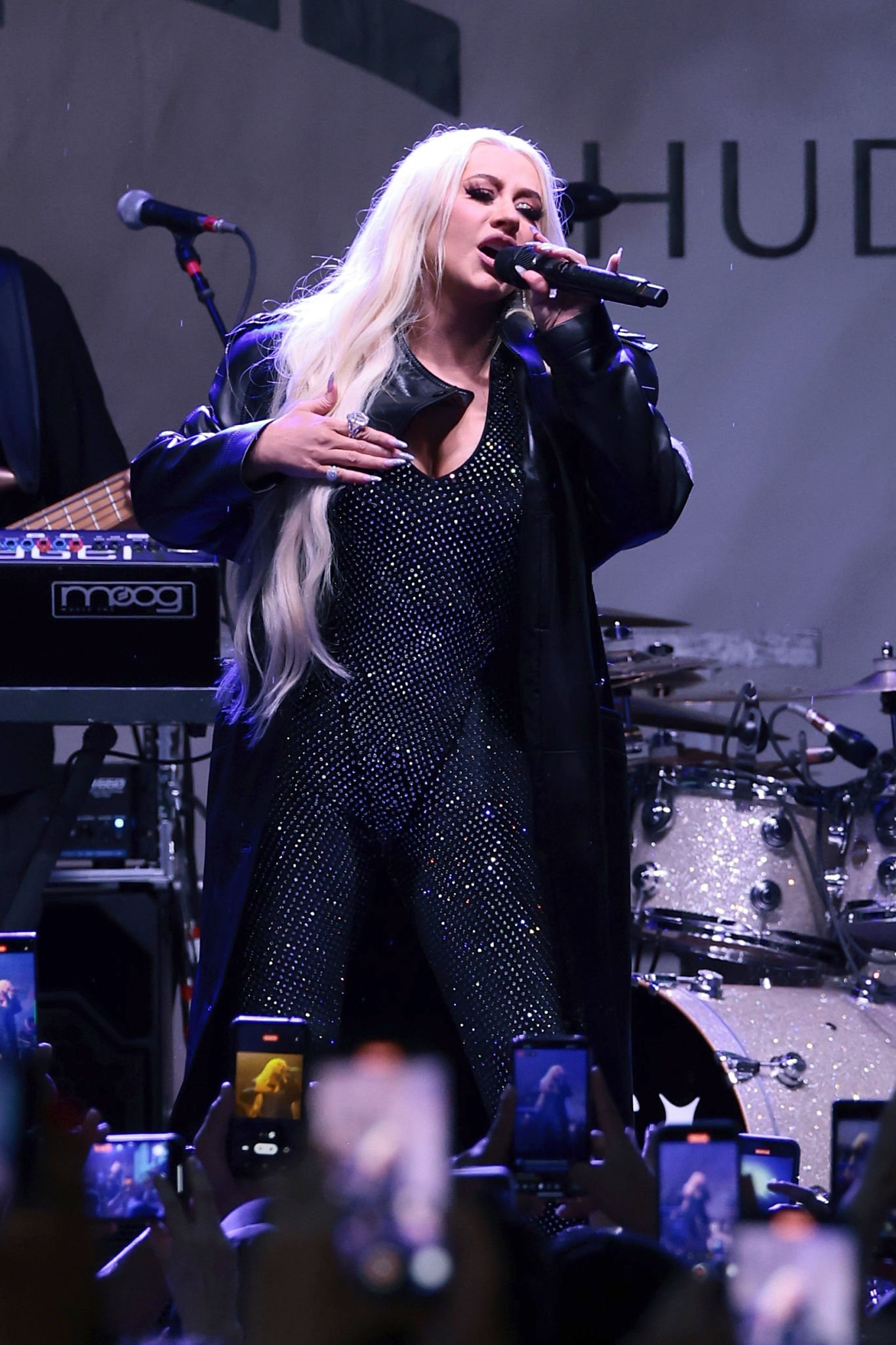 Christina_Aguilera_Daily_-_Pride_Live_Stonewall_Day_2023_-_0003.jpg
