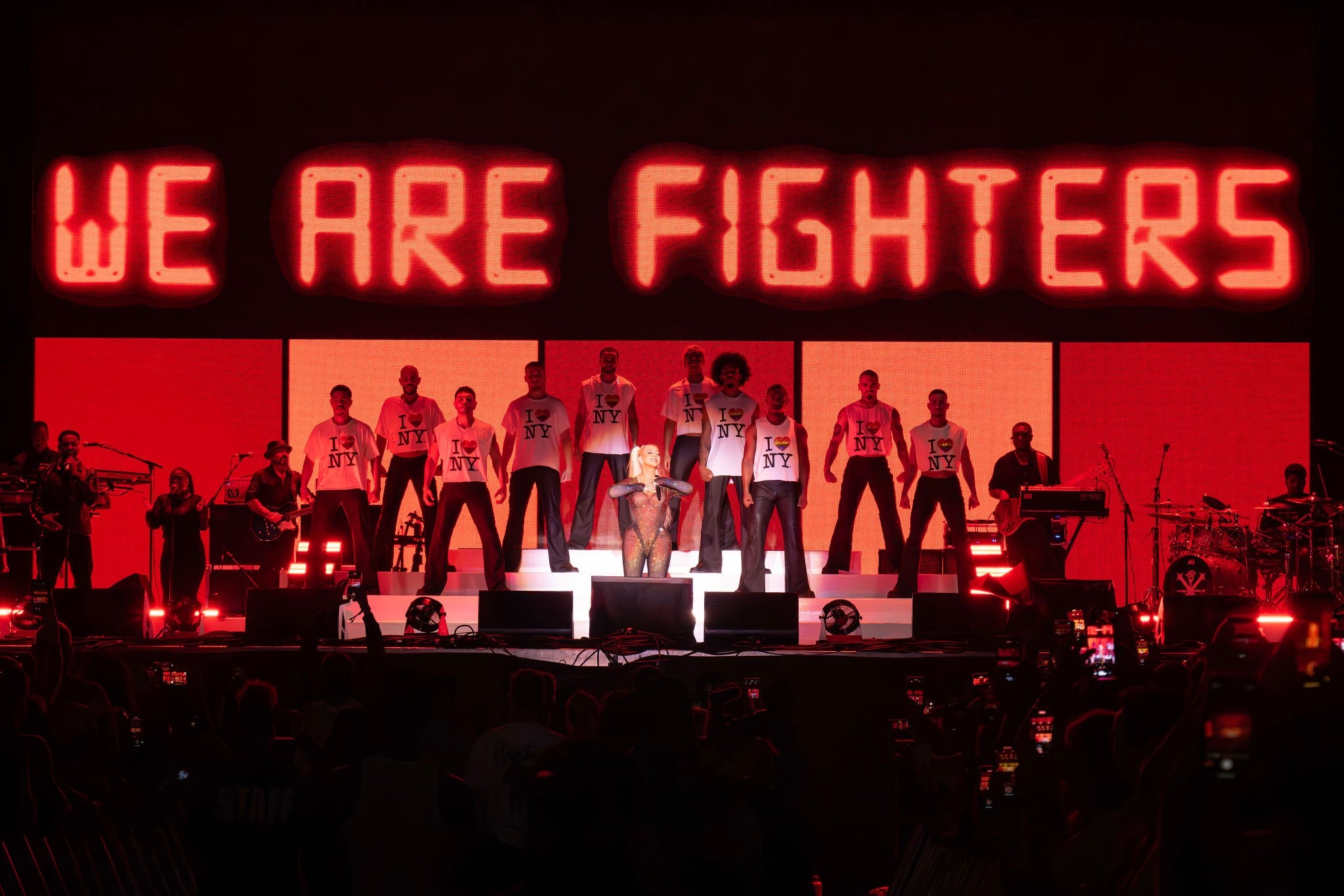 Christina_Aguilera_Daily_-__Pride_Island_2023_-_0002.jpg Christina_Aguilera_Daily_-__Pride_Island_2023_-_0002.jpg