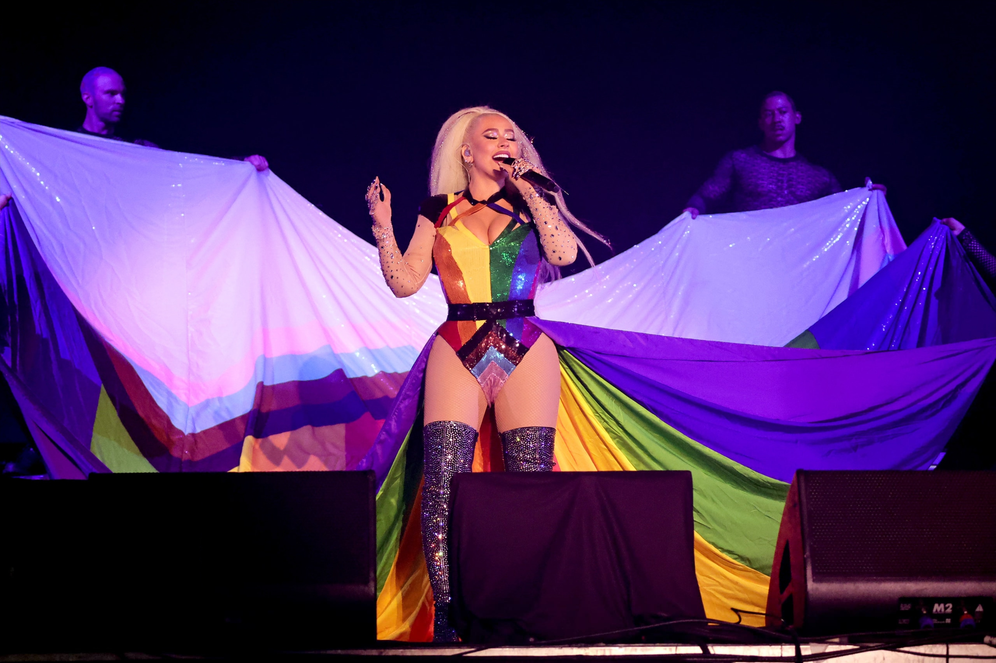 Christina_Aguilera_LA_Pride_2022_-_Xtina_Daily_037.jpg Christina_Aguilera_LA_Pride_2022_-_Xtina_Daily_037.jpg