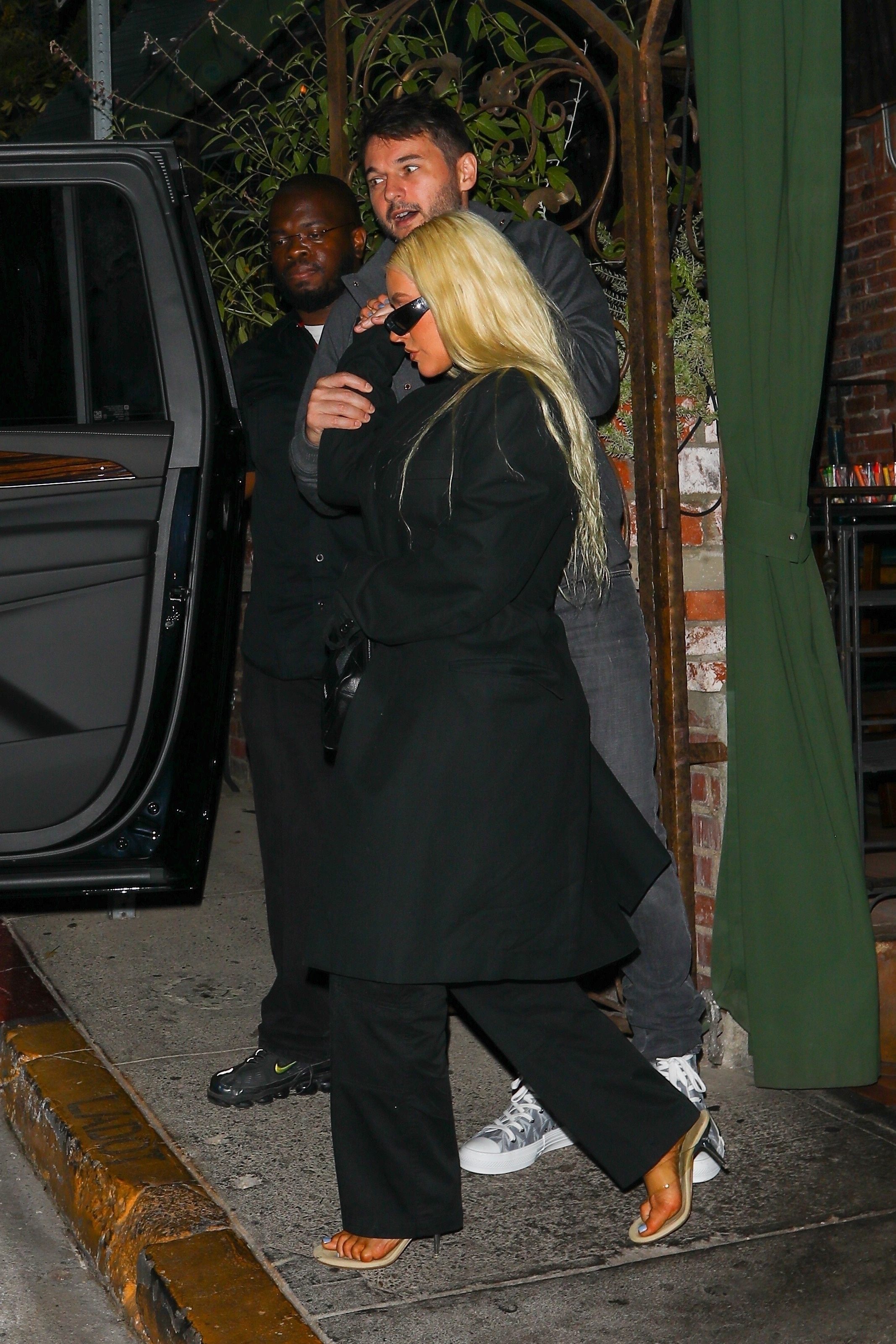Christina_Aguilera_Matthew_Diner_-_XtinaDaily_111.jpg