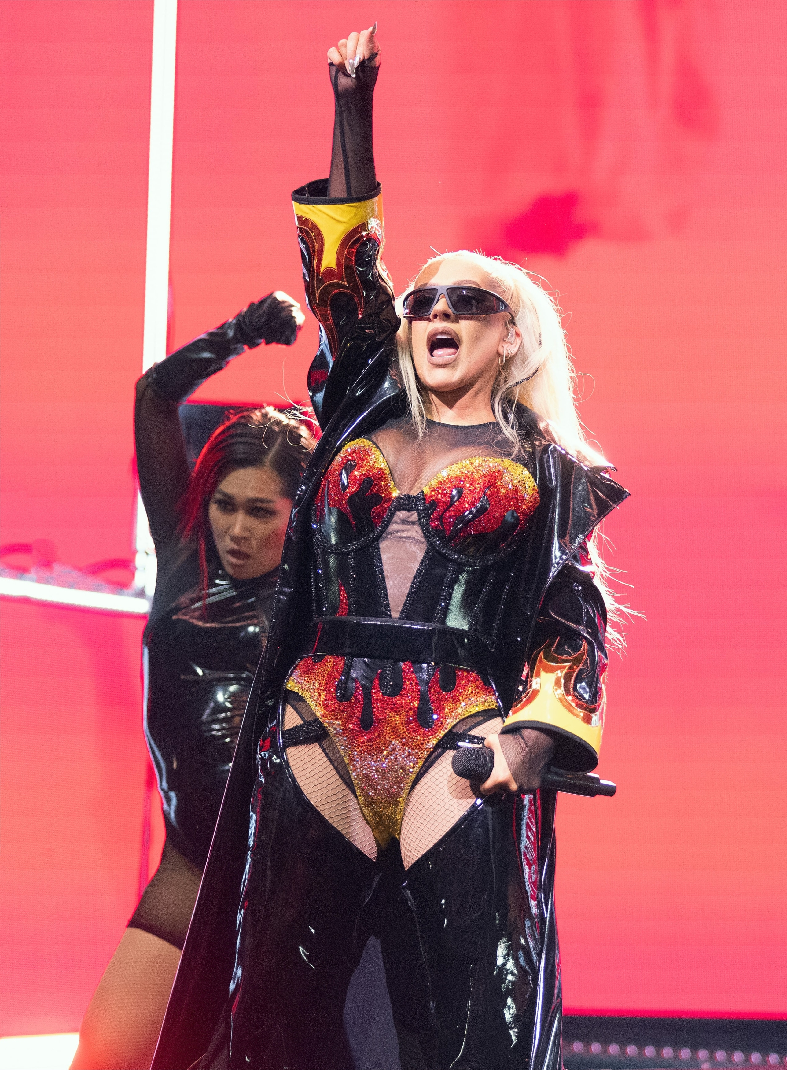 Christina_Aguilera_O2_ARENA_-_XtinaDaily_118.jpg Christina_Aguilera_O2_ARENA_-_XtinaDaily_118.jpg