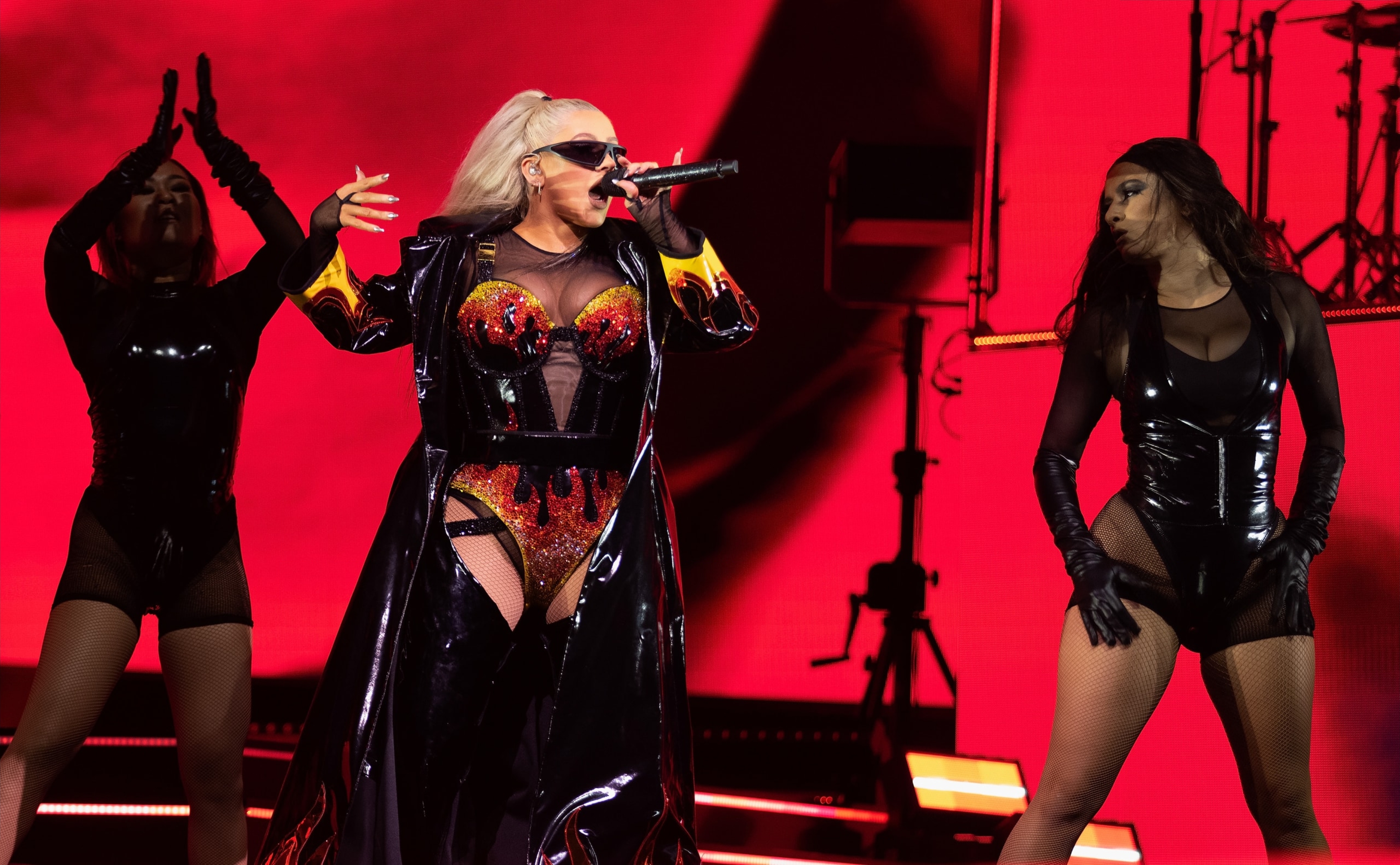 Christina_Aguilera_O2_ARENA_-_XtinaDaily_168.jpg Christina_Aguilera_O2_ARENA_-_XtinaDaily_168.jpg