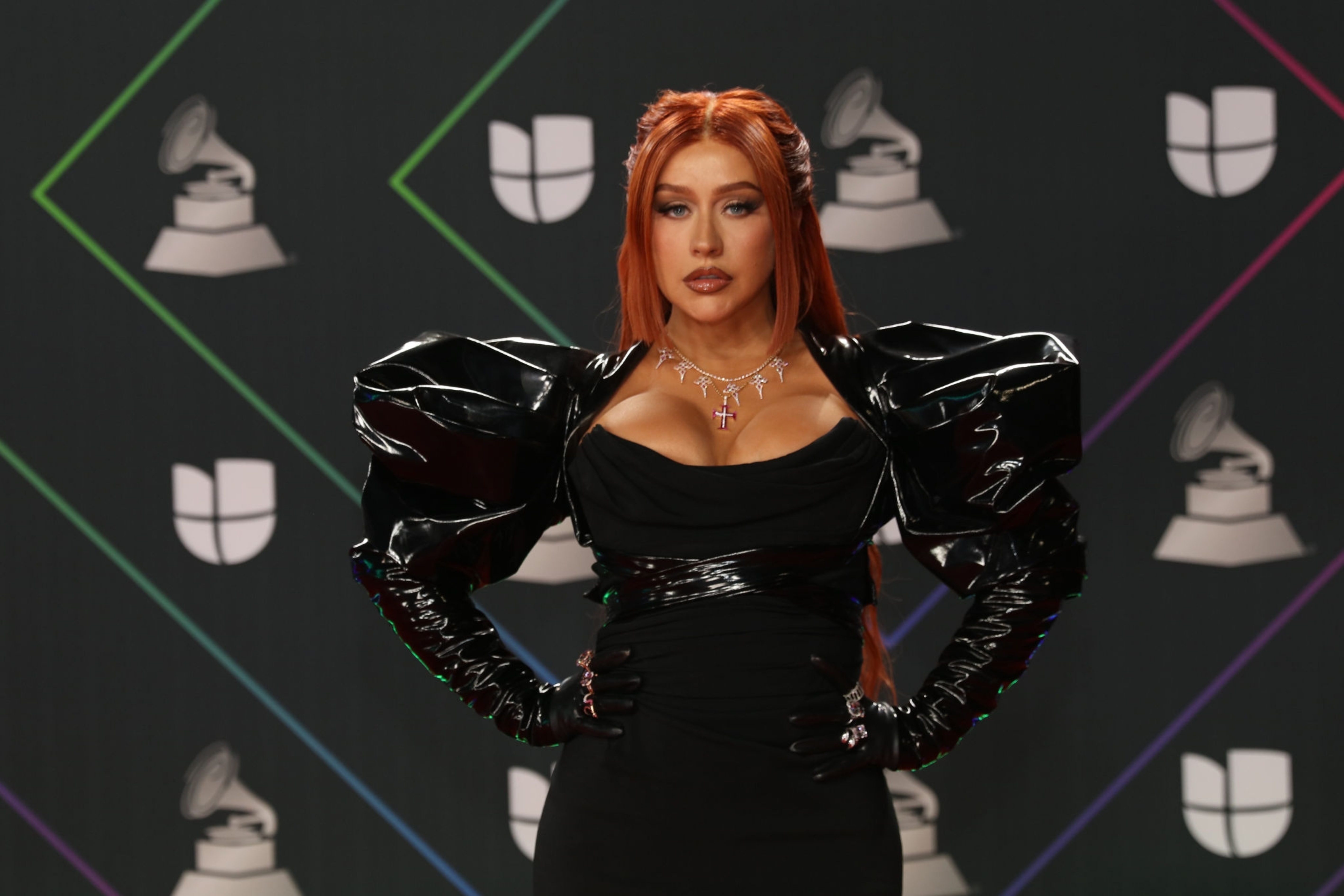 Christina_Aguilera_Red_Carpet_22nd_Annual_Latin_GRAMMY_Awards_xtinadaily_0011~1.jpg Christina_Aguilera_Red_Carpet_22nd_Annual_Latin_GRAMMY_Awards_xtinadaily_0011~1.jpg