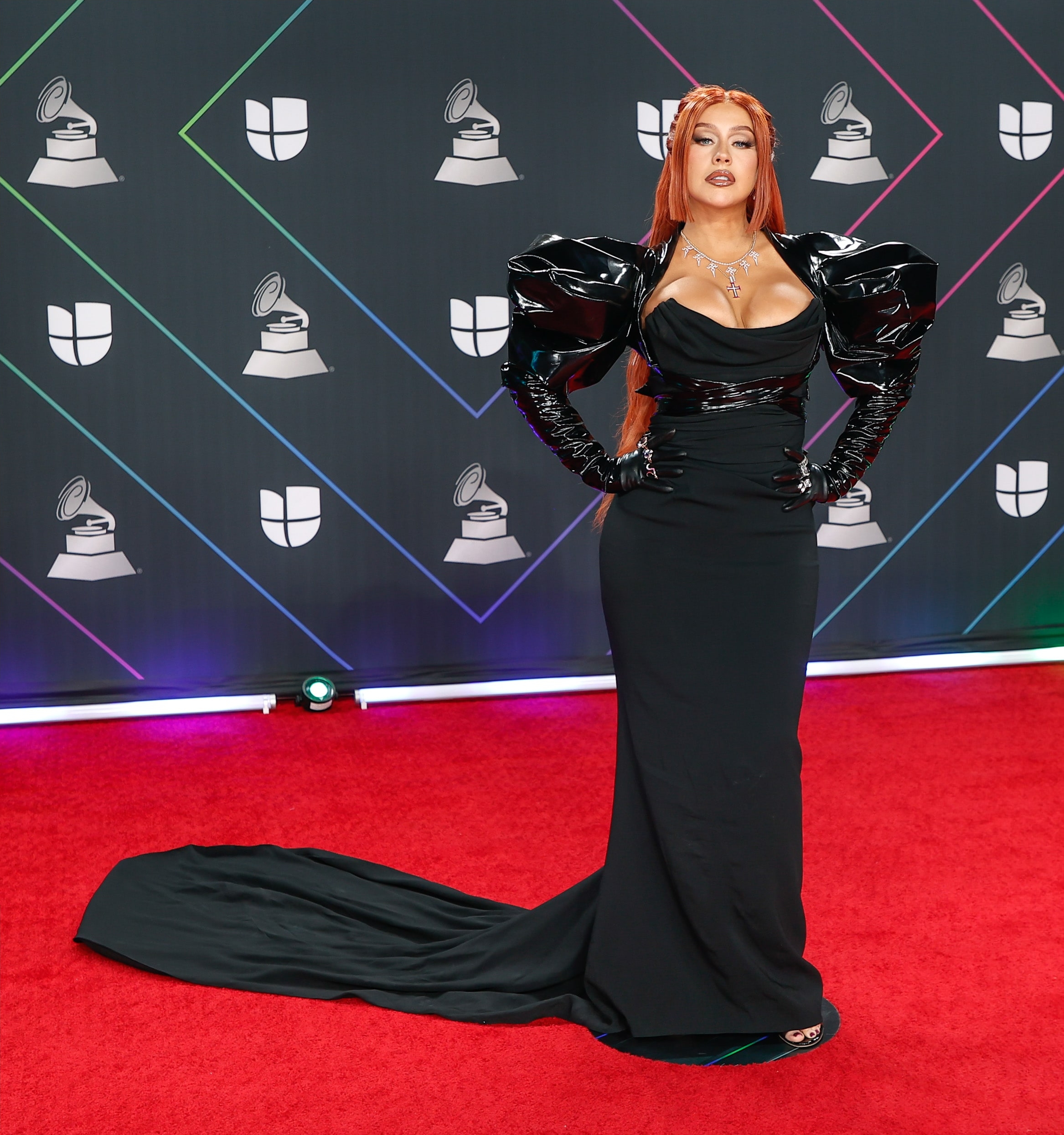 Christina_Aguilera_Red_Carpet_22nd_Annual_Latin_GRAMMY_Awards_xtinadaily_0016~1.jpg Christina_Aguilera_Red_Carpet_22nd_Annual_Latin_GRAMMY_Awards_xtinadaily_0016~1.jpg