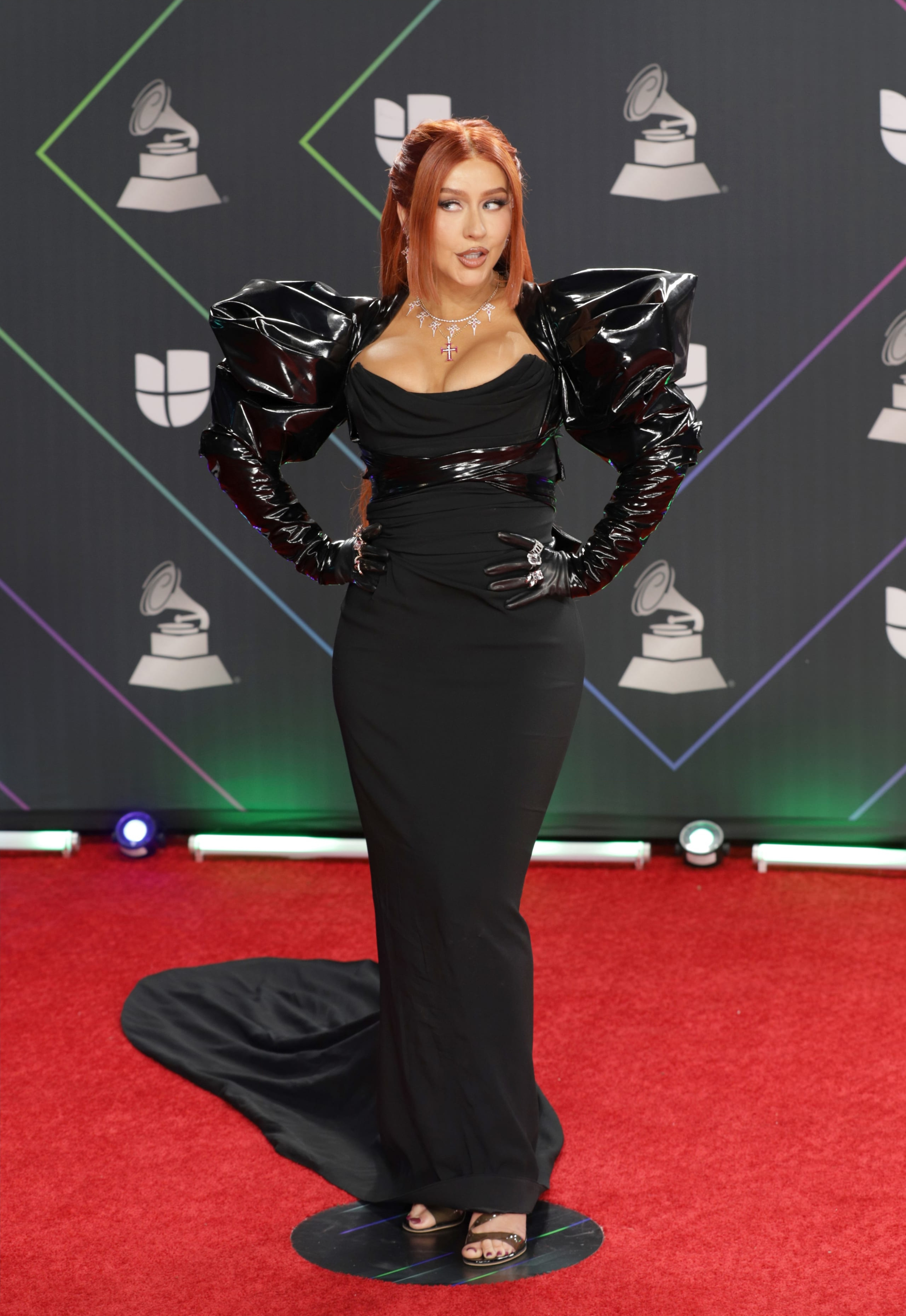 Christina_Aguilera_Red_Carpet_22nd_Annual_Latin_GRAMMY_Awards_xtinadaily_0023~1.jpg Christina_Aguilera_Red_Carpet_22nd_Annual_Latin_GRAMMY_Awards_xtinadaily_0023~1.jpg