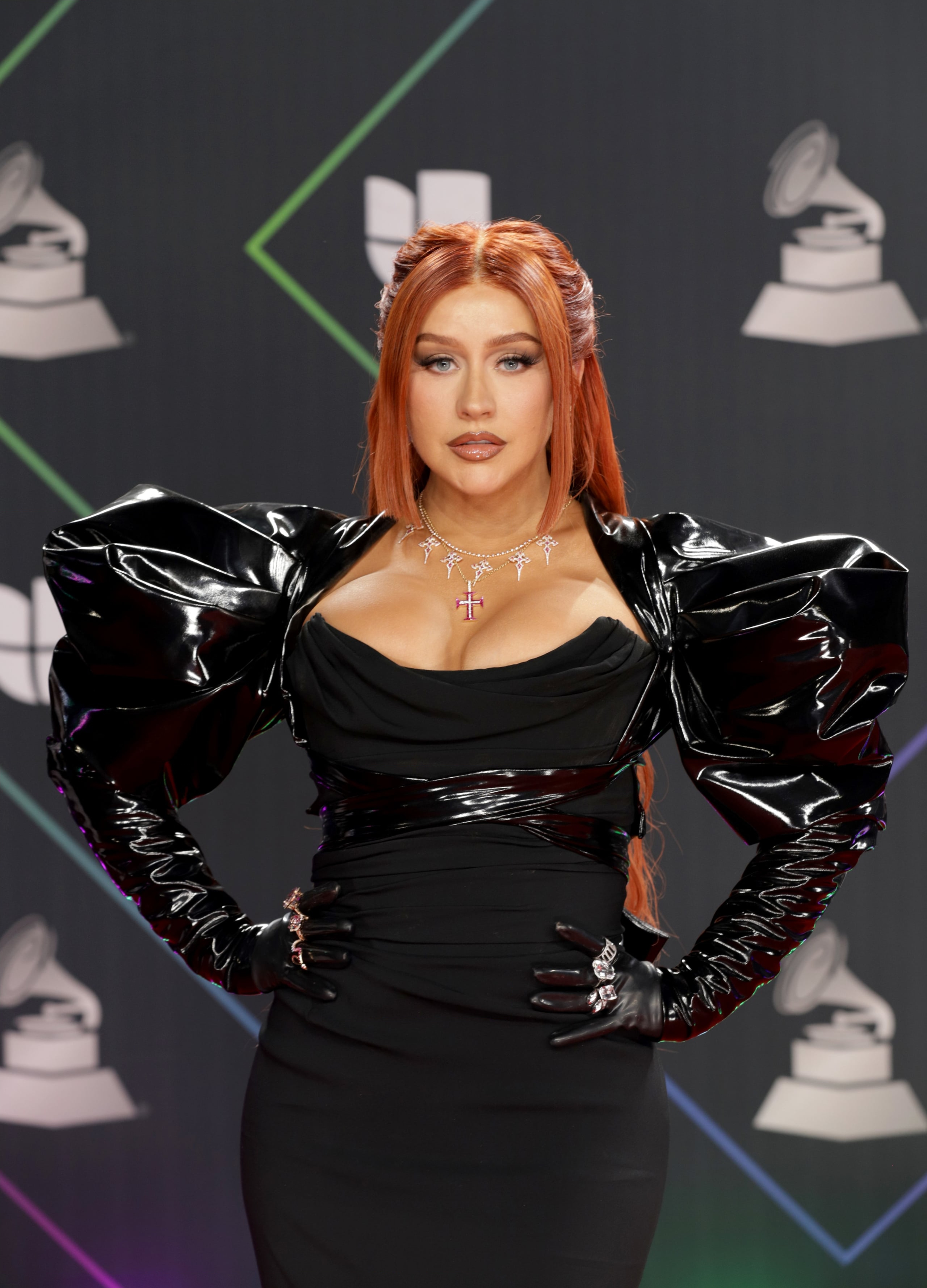 Christina_Aguilera_Red_Carpet_22nd_Annual_Latin_GRAMMY_Awards_xtinadaily_0026~1.jpg Christina_Aguilera_Red_Carpet_22nd_Annual_Latin_GRAMMY_Awards_xtinadaily_0026~1.jpg