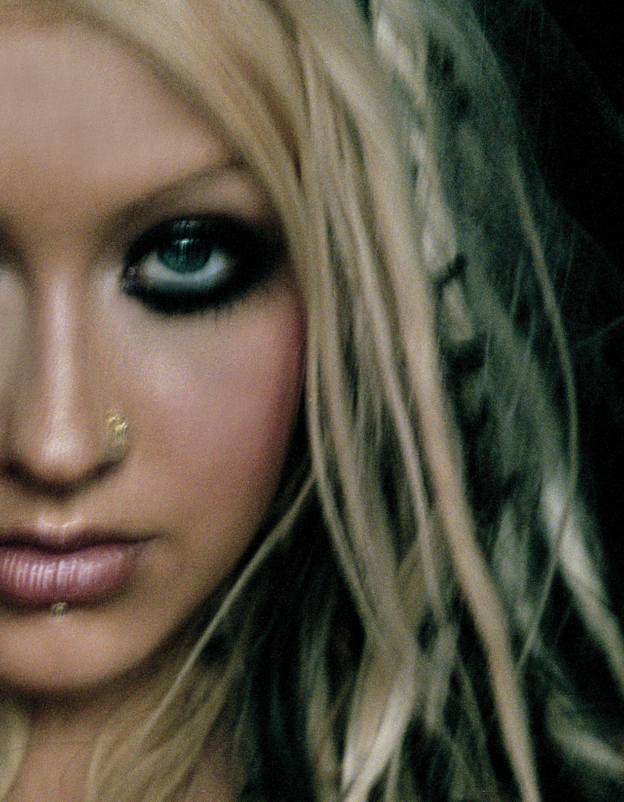 Christina_Aguilera_Stripped_-_Xtina_Daily__008.jpg Christina_Aguilera_Stripped_-_Xtina_Daily__008.jpg