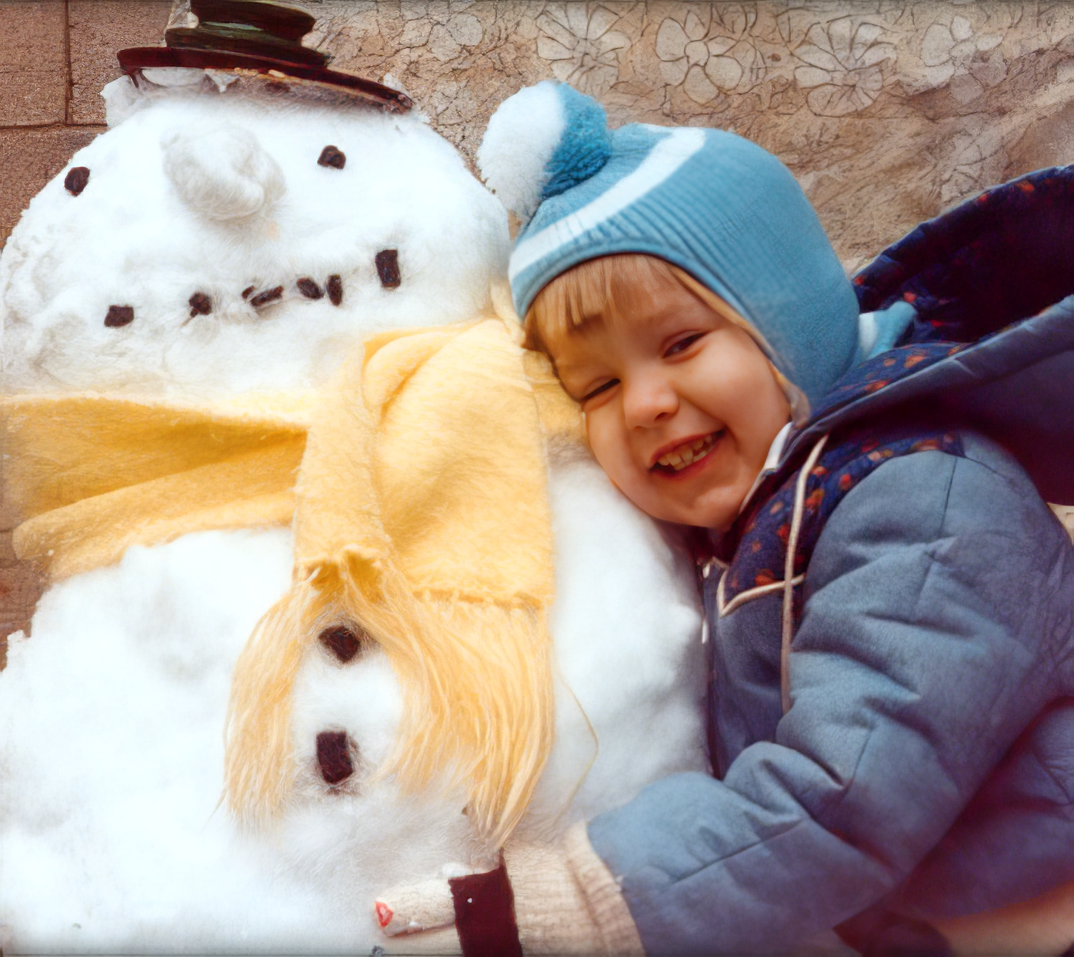 Christina's first big snowman, Rochester, Pennsylvania in Winter, 1983. Christina was almost 3 years old.
Christina's first big snowman, Rochester, Pennsylvania in Winter, 1983. Christina was almost 3 years old.