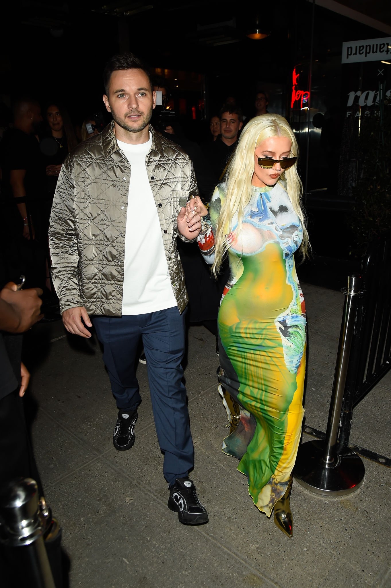 Christina_Aguilera_spotted_out_in_SoHo2C_New_York__00040.jpg Christina_Aguilera_spotted_out_in_SoHo2C_New_York__00040.jpg