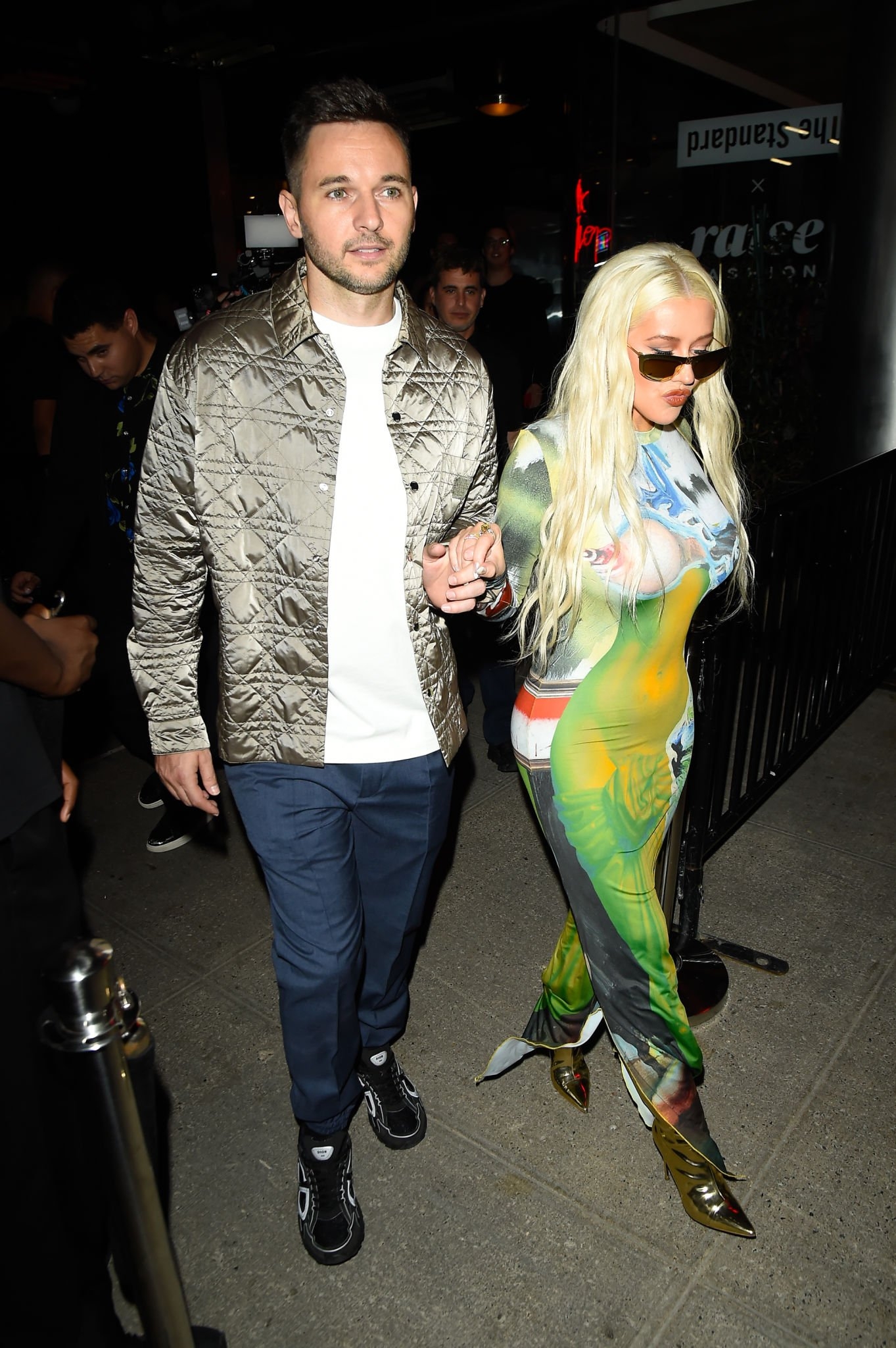 Christina_Aguilera_spotted_out_in_SoHo2C_New_York__00042.jpg Christina_Aguilera_spotted_out_in_SoHo2C_New_York__00042.jpg