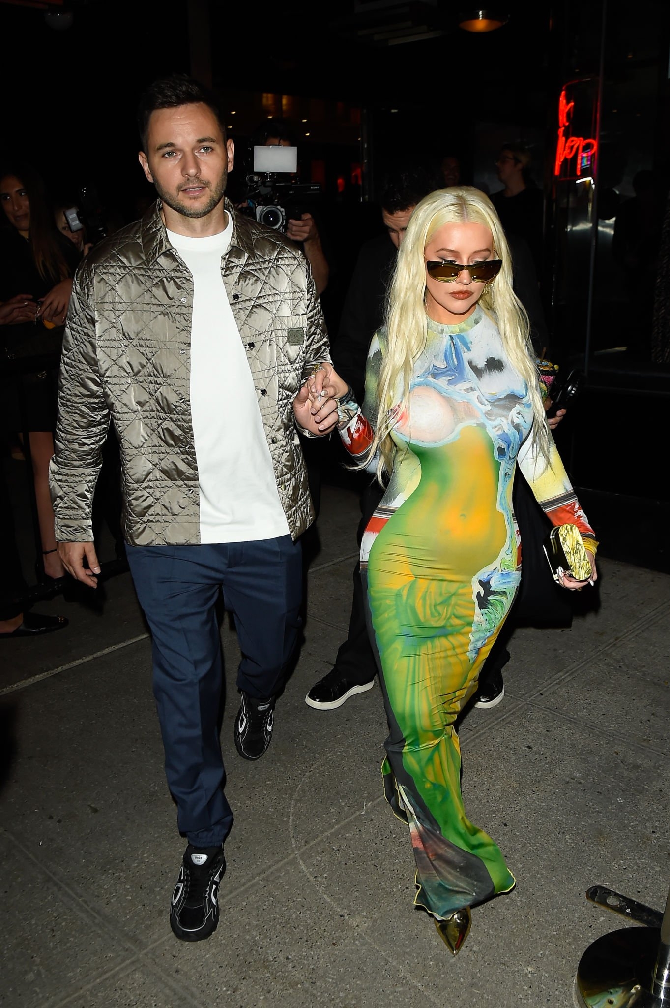 Christina_Aguilera_spotted_out_in_SoHo2C_New_York__00045.jpg Christina_Aguilera_spotted_out_in_SoHo2C_New_York__00045.jpg