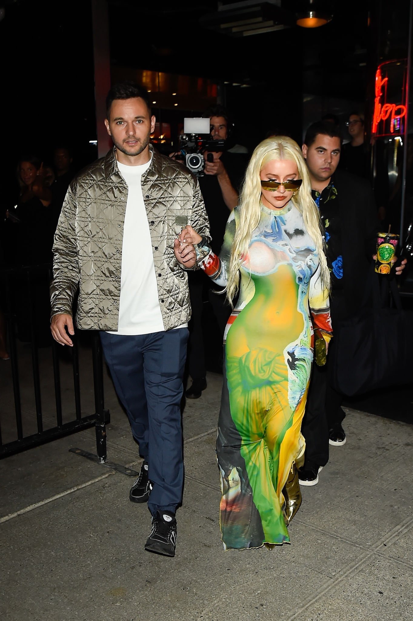 Christina_Aguilera_spotted_out_in_SoHo2C_New_York__00055.jpg