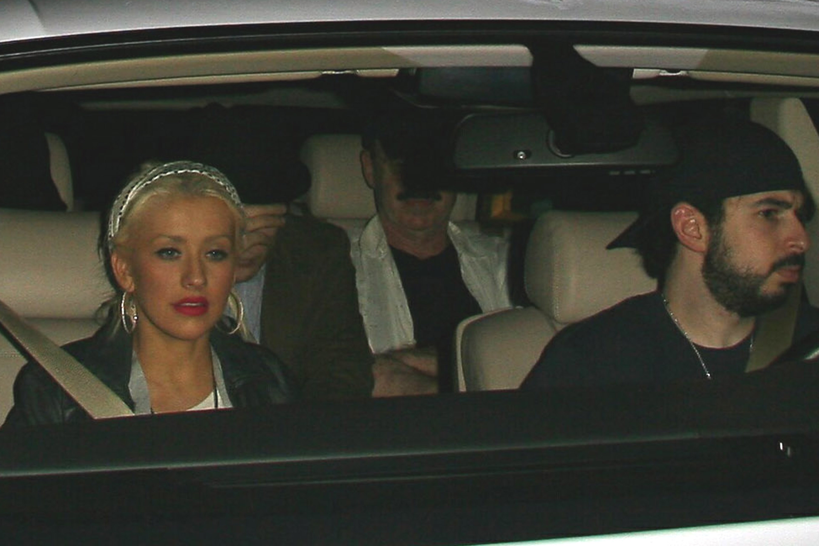 Crown_Bar_Nightclub_-__Christina_Aguilera_Daily_6.jpg Crown_Bar_Nightclub_-__Christina_Aguilera_Daily_6.jpg