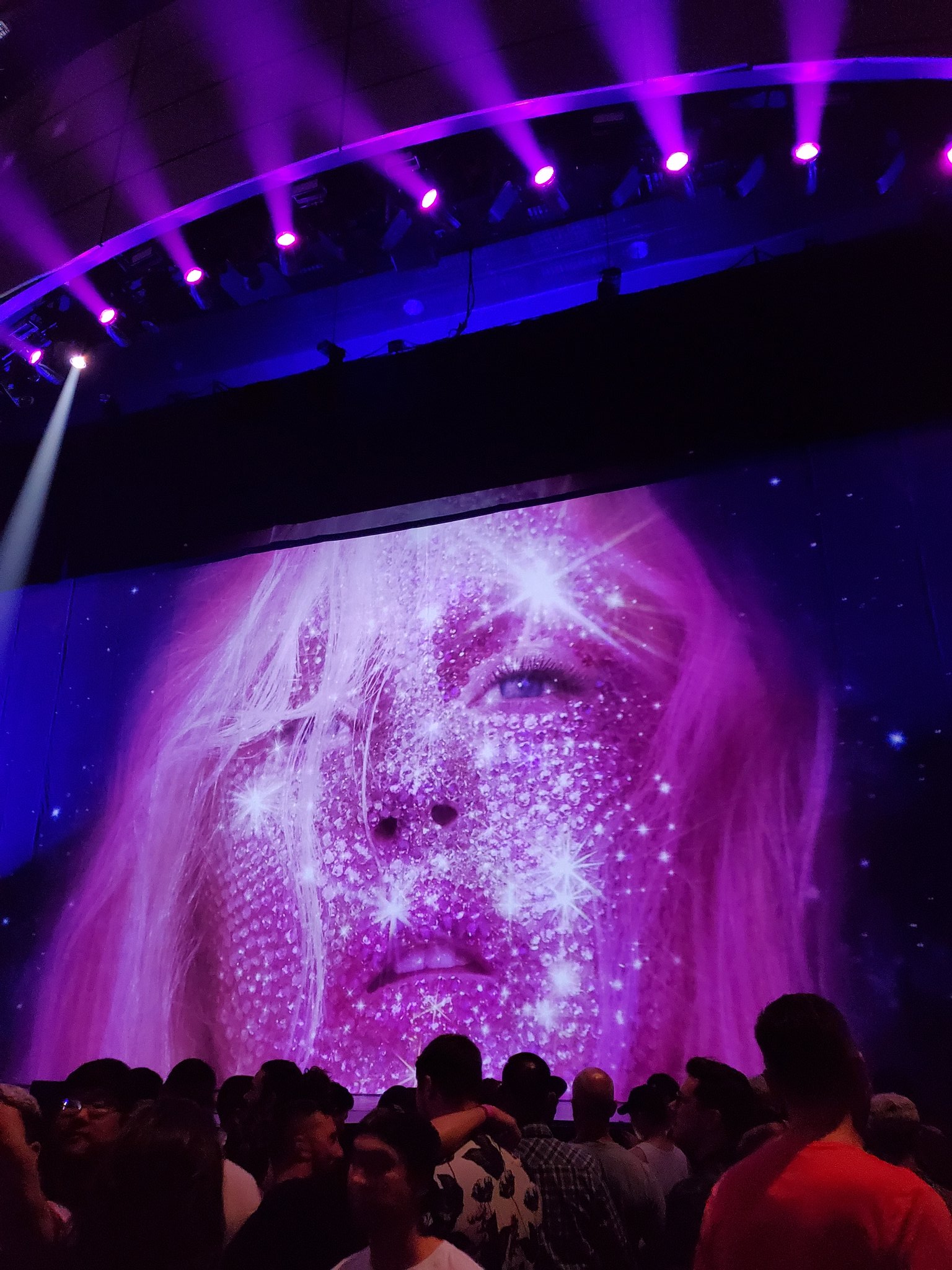 D78jk-FU8AATN8R-orig.jpg D78jk-FU8AATN8R-orig.jpg