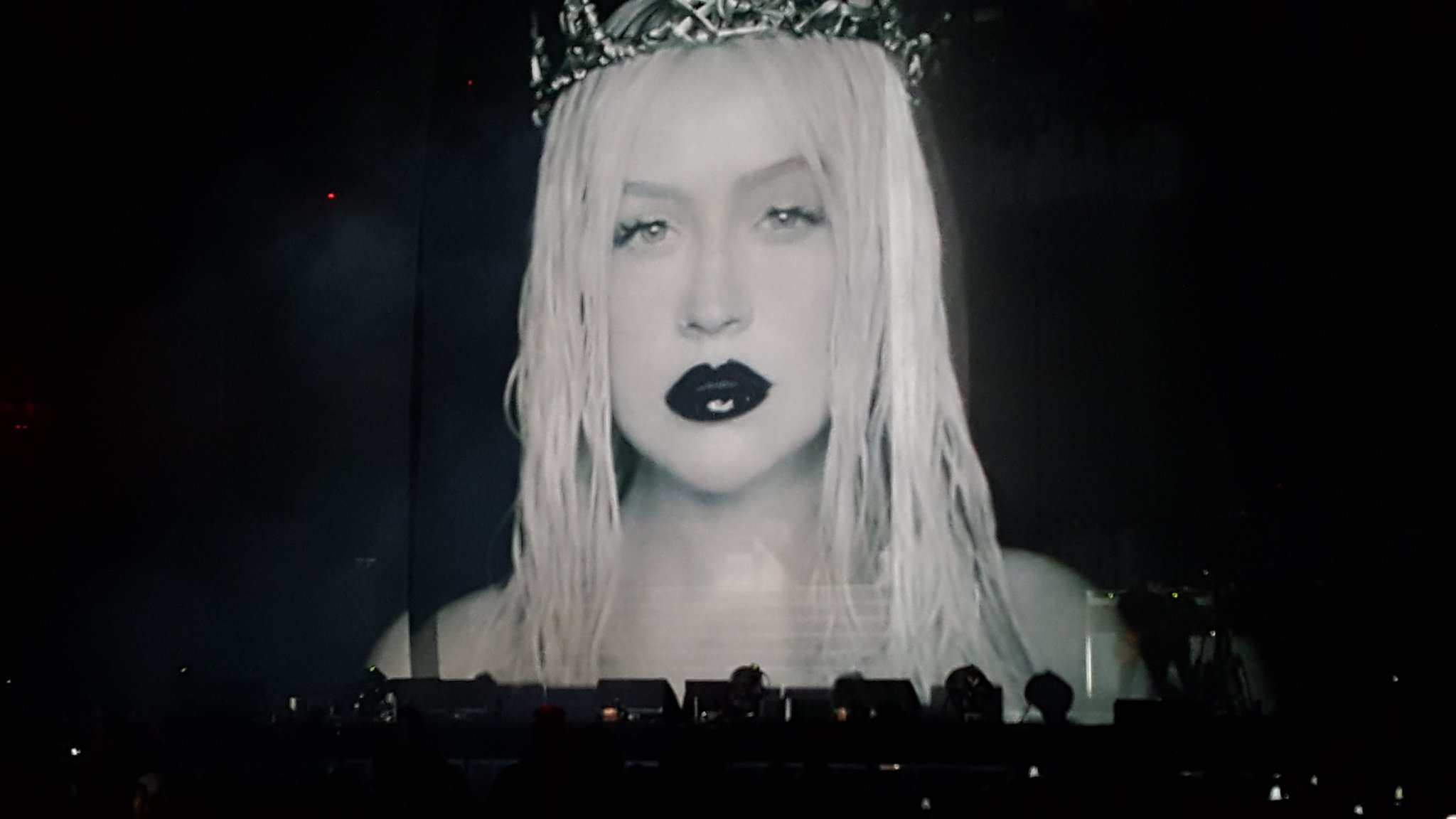 Do32BCKWwAAaUTX-orig.jpg Do32BCKWwAAaUTX-orig.jpg