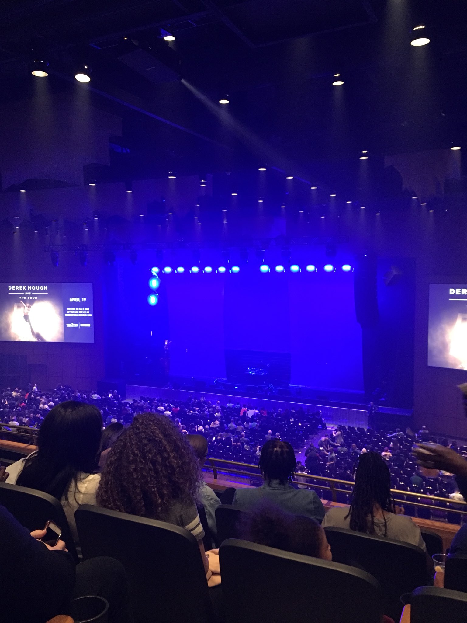 DoYYizsXoAY-J_w-orig.jpg DoYYizsXoAY-J_w-orig.jpg