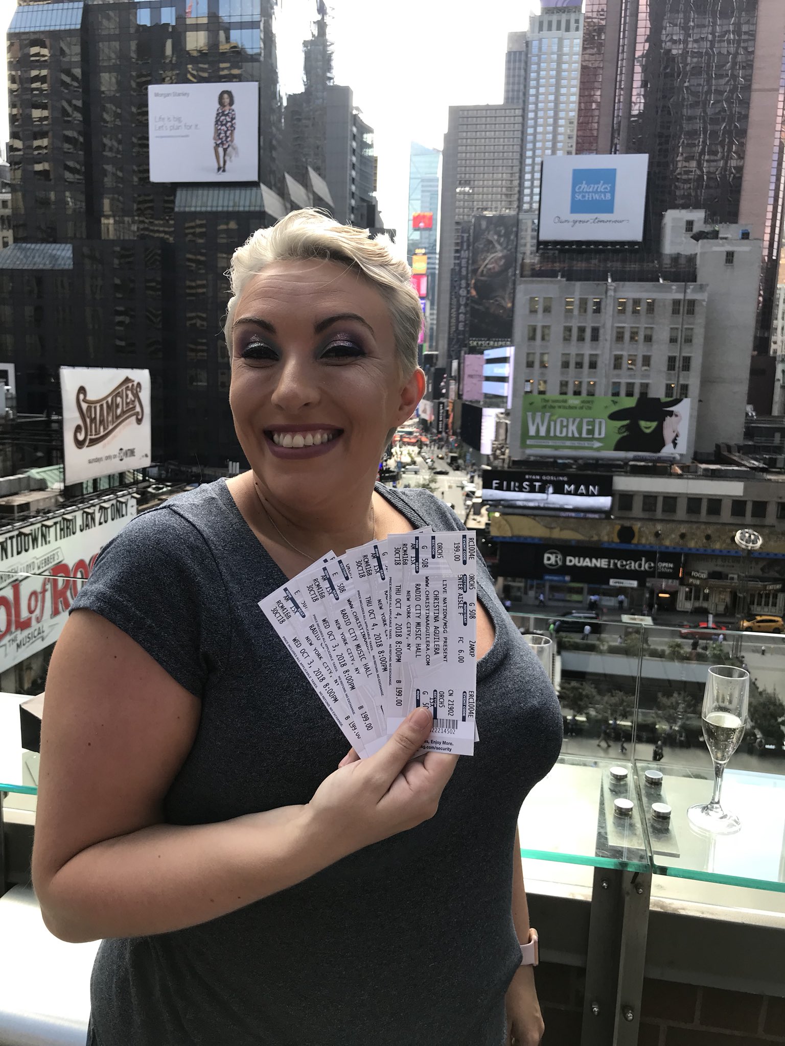 DomhozjW4AA6Yxk-orig.jpg DomhozjW4AA6Yxk-orig.jpg