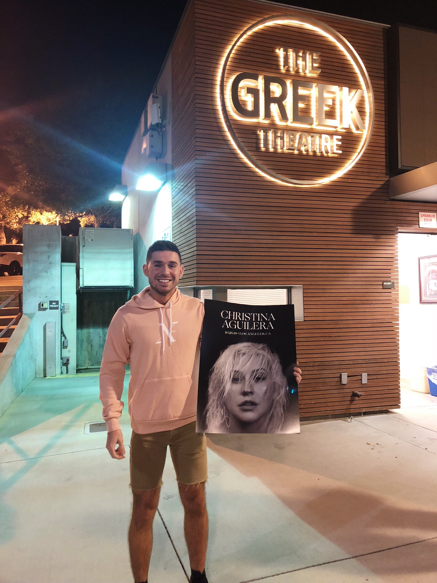 Dqfs07fXQAAzOlG-orig.jpg Dqfs07fXQAAzOlG-orig.jpg