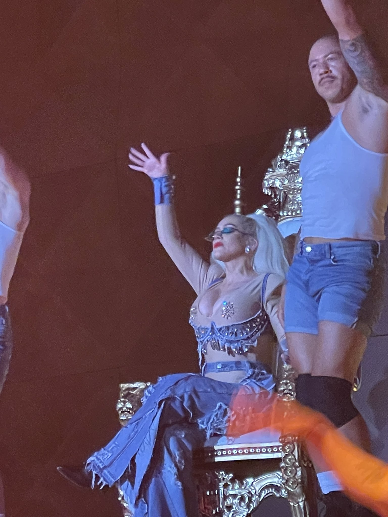 E_EP30lXEAQF1uH-orig.jpg E_EP30lXEAQF1uH-orig.jpg