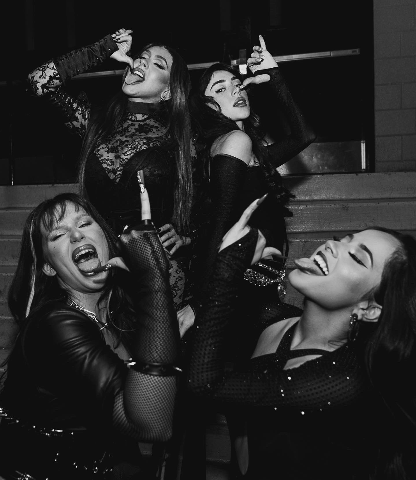 FEmXH5AWYAEB9rI-orig.jpg FEmXH5AWYAEB9rI-orig.jpg