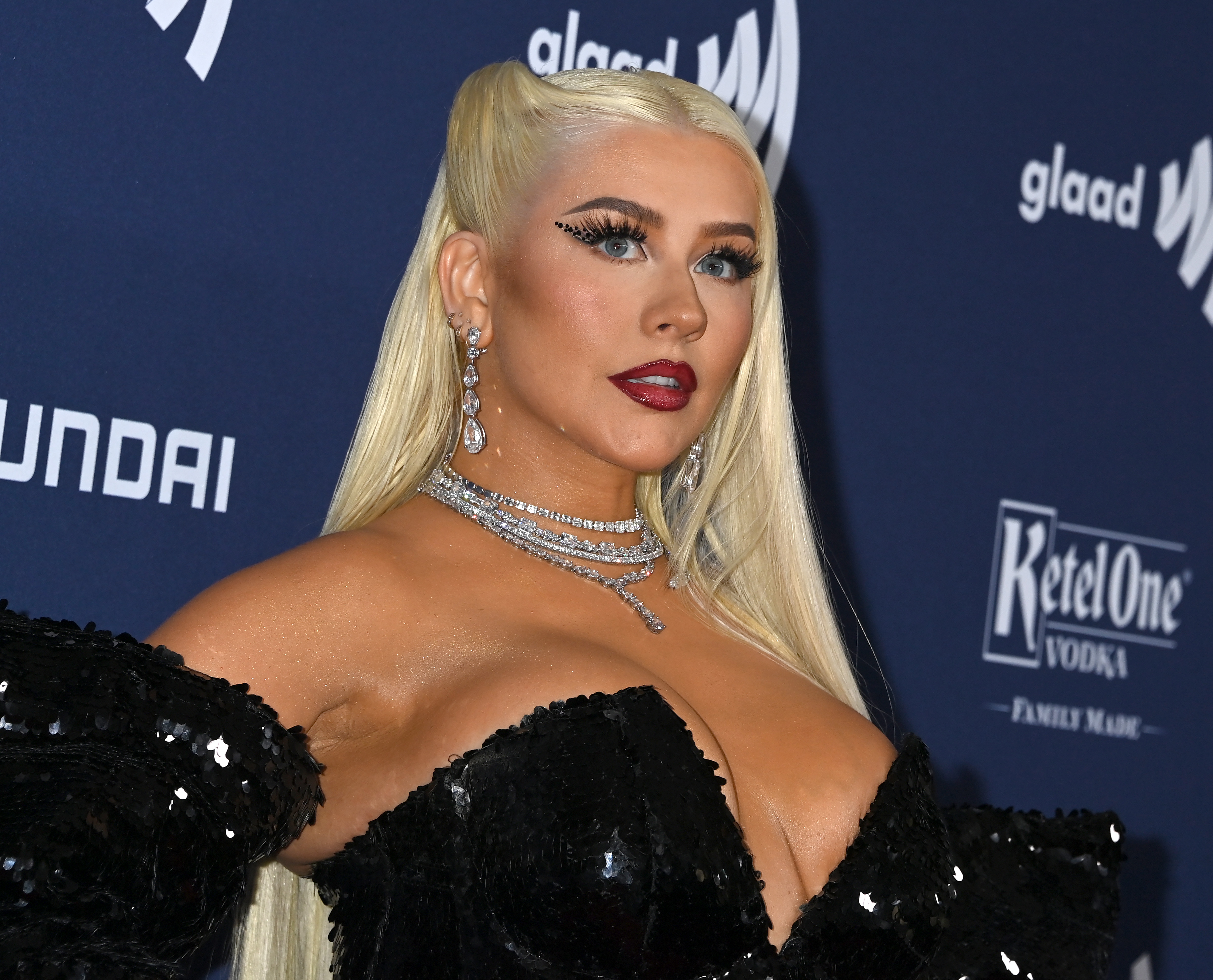 GLAAD_Media_Awards_-_March_30_-_0022_XtinaDaily.jpg GLAAD_Media_Awards_-_March_30_-_0022_XtinaDaily.jpg